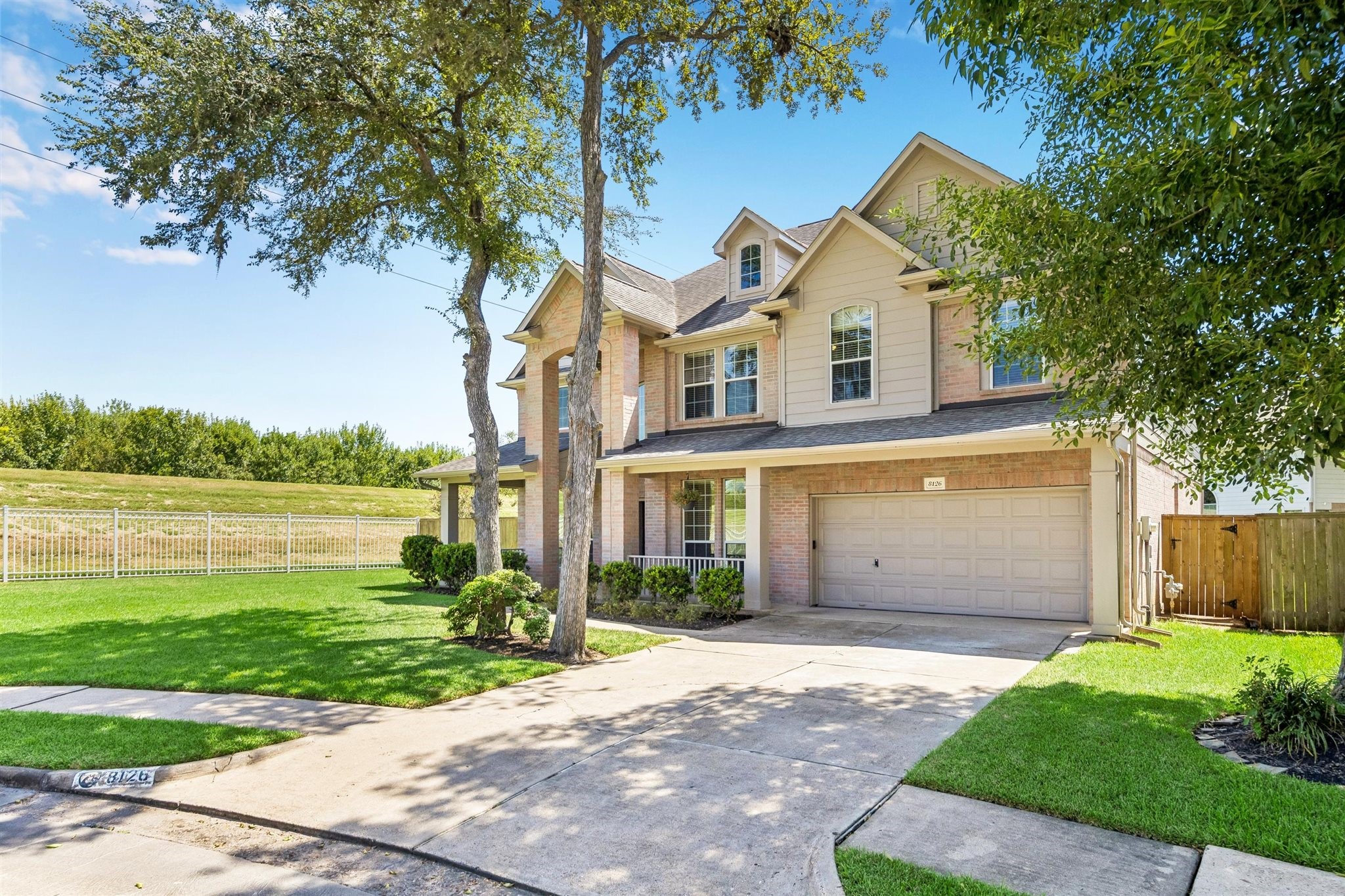 8126 Buffalo Springs Court Property Photo 2