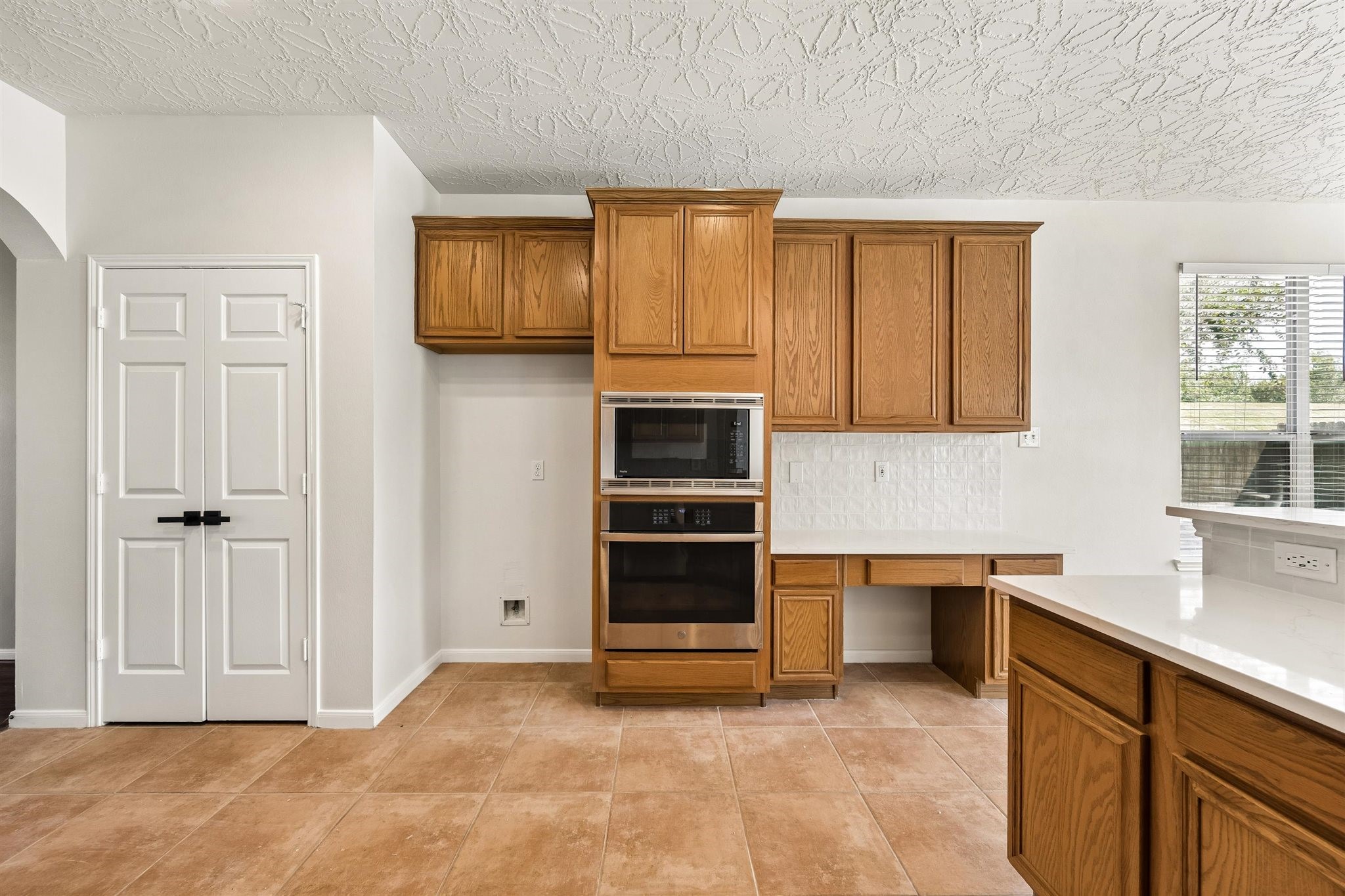 8126 Buffalo Springs Court Property Photo 11