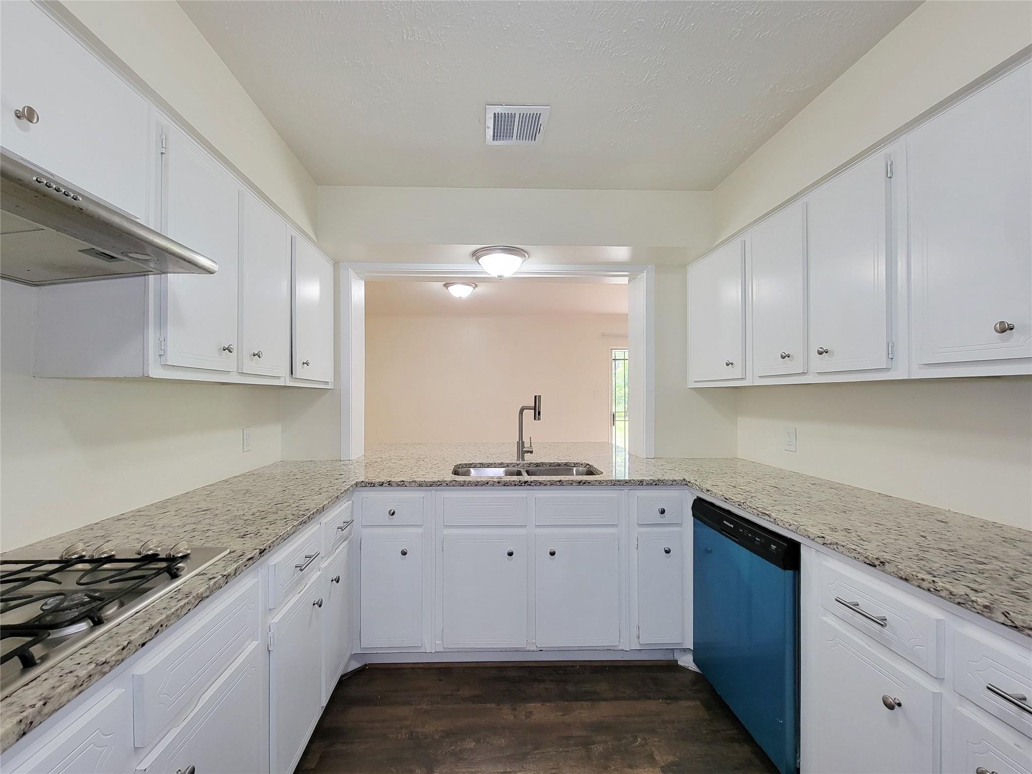 7426 Navasota Street Property Photo 13