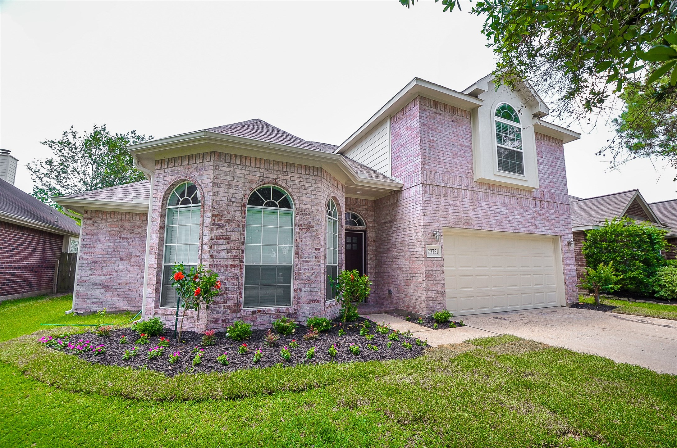 23751 River Place Drive Property Photo 1