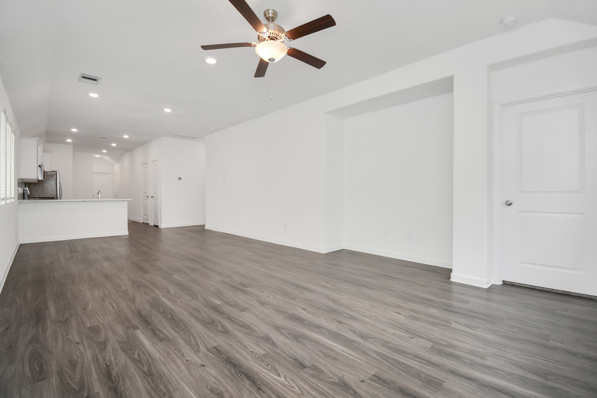 15826 Menlow Bend Drive Property Photo 10