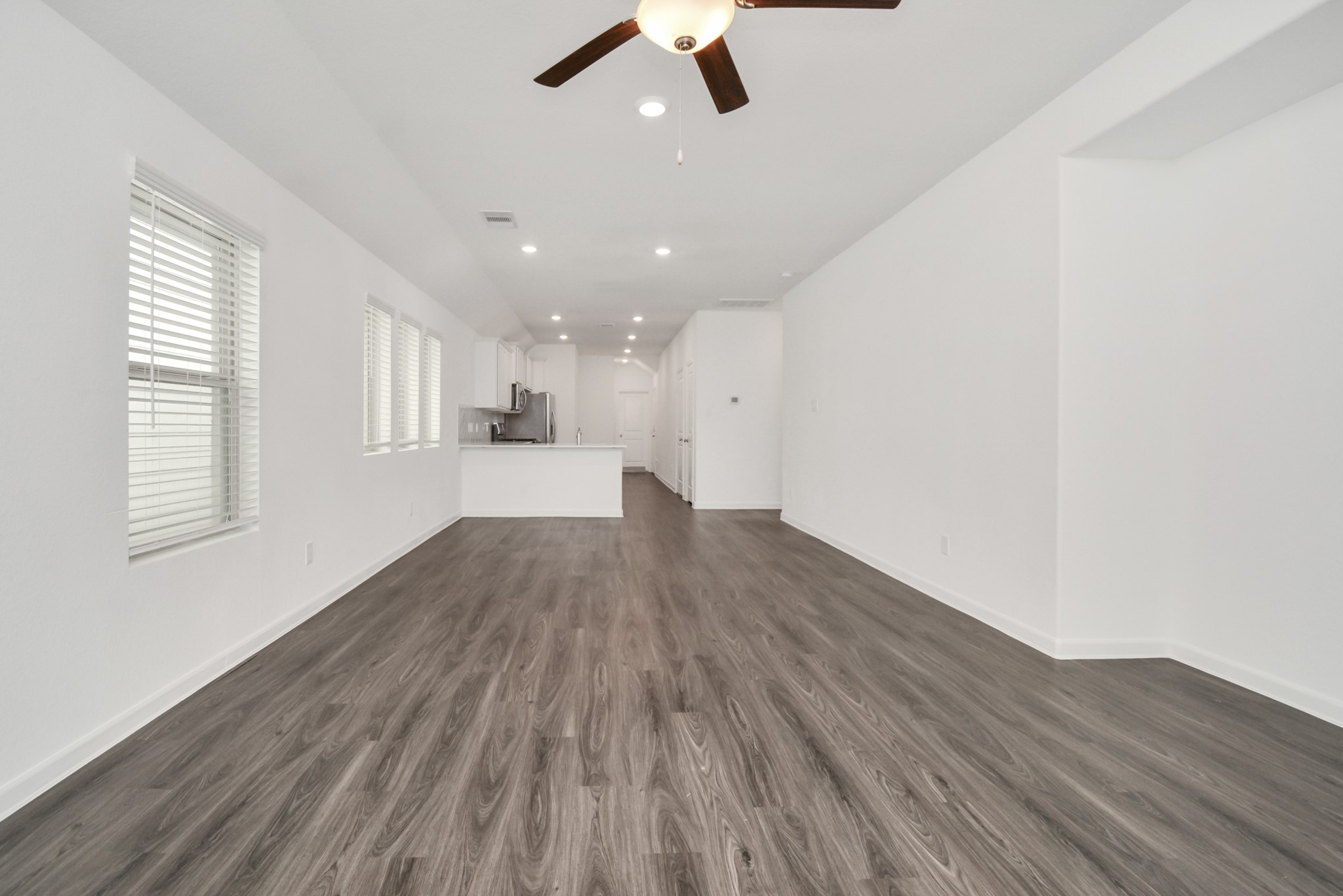 15826 Menlow Bend Drive Property Photo 11