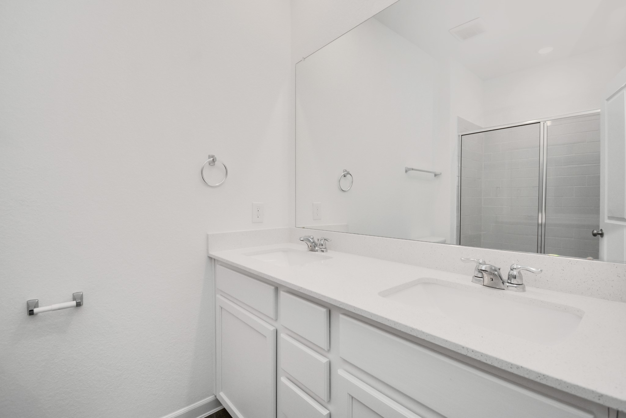 15826 Menlow Bend Drive Property Photo 17