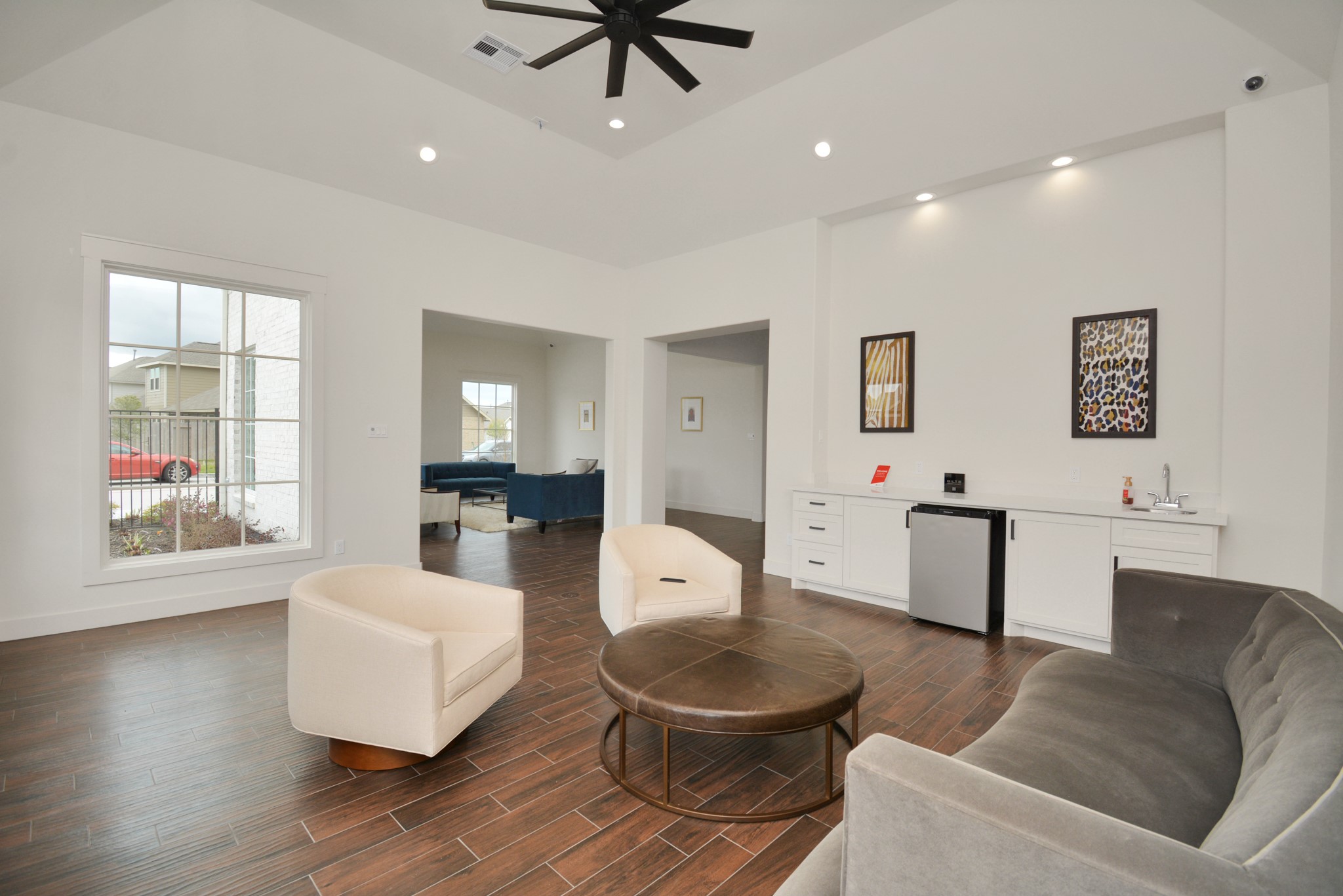 15826 Menlow Bend Drive Property Photo 32