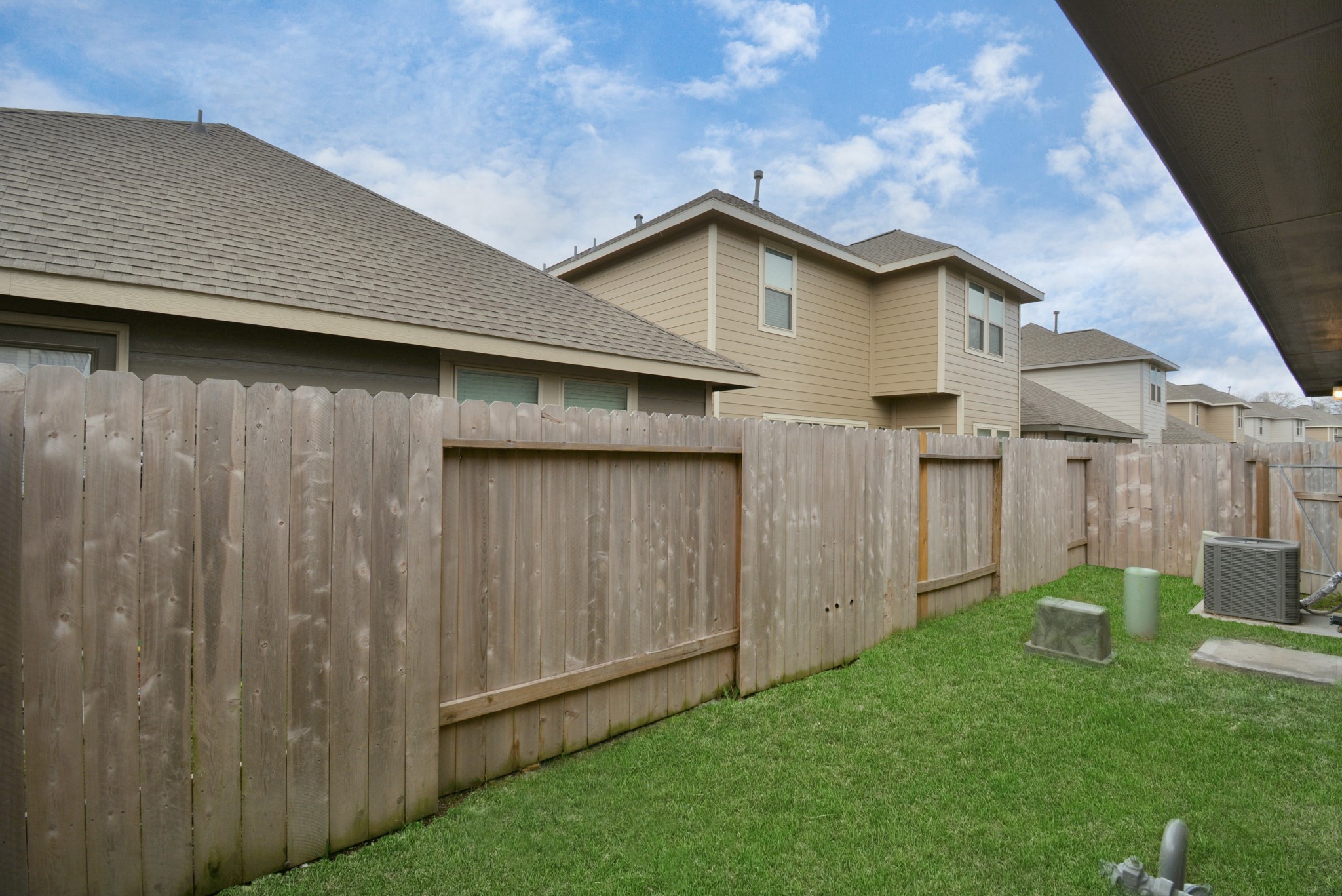 15826 Menlow Bend Drive Property Photo 40