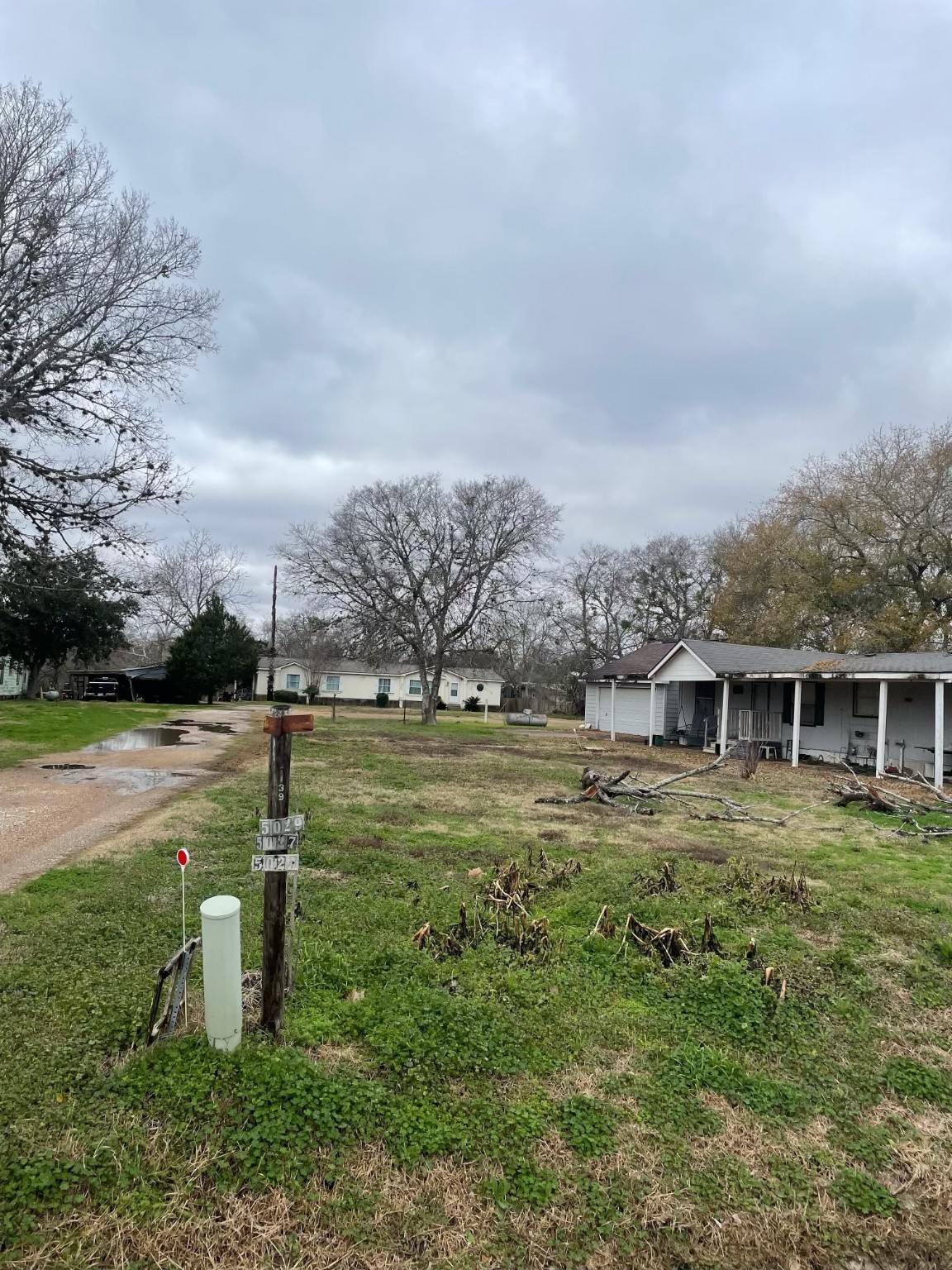 5029, 5027,5025 Skinner Lane Property Photo 4