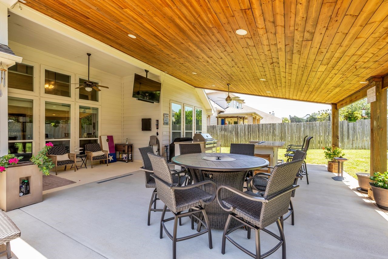 13859 Shoreline Drive Property Photo 7
