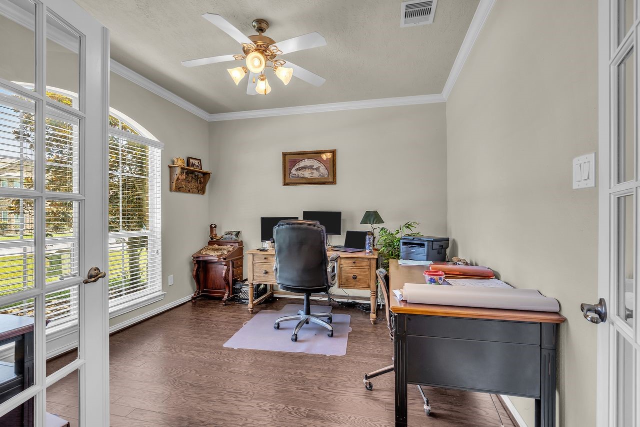 13859 Shoreline Drive Property Photo 12