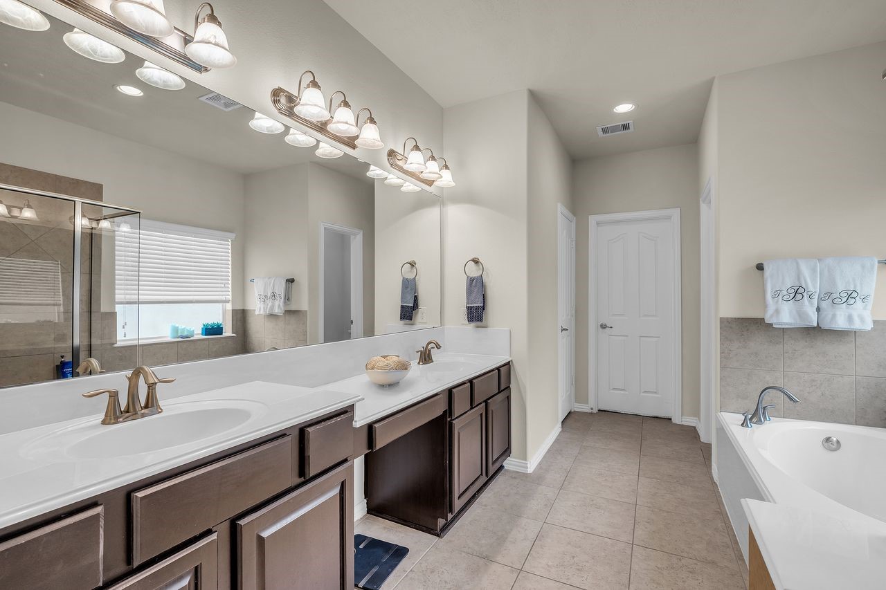 13859 Shoreline Drive Property Photo 28