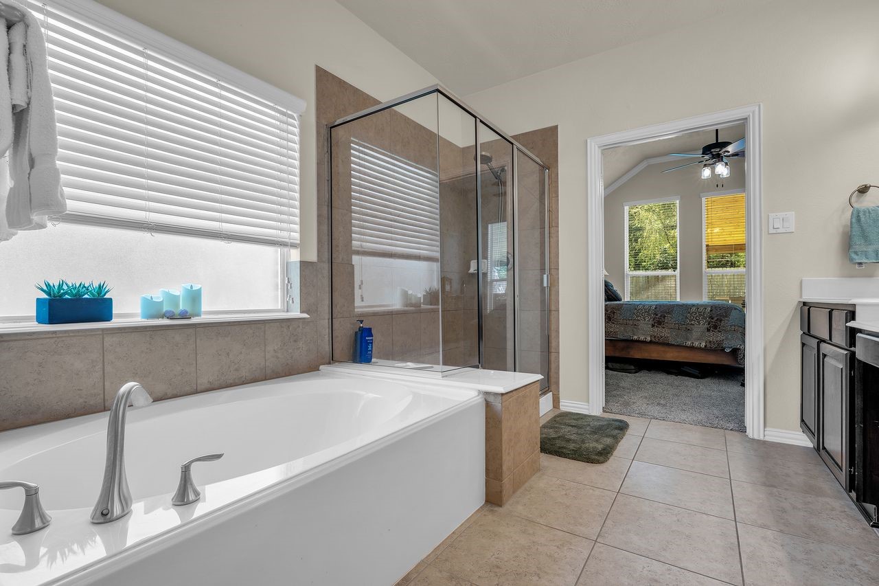 13859 Shoreline Drive Property Photo 29