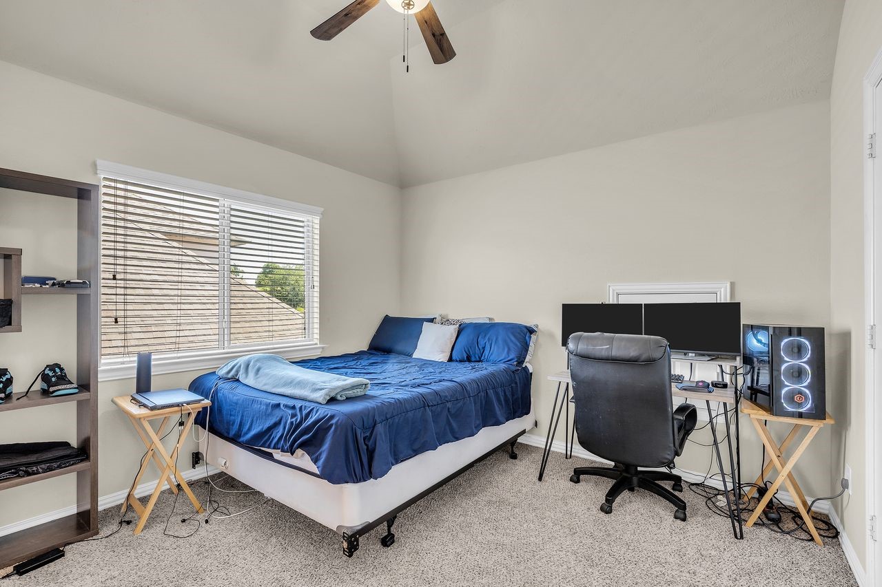 13859 Shoreline Drive Property Photo 32