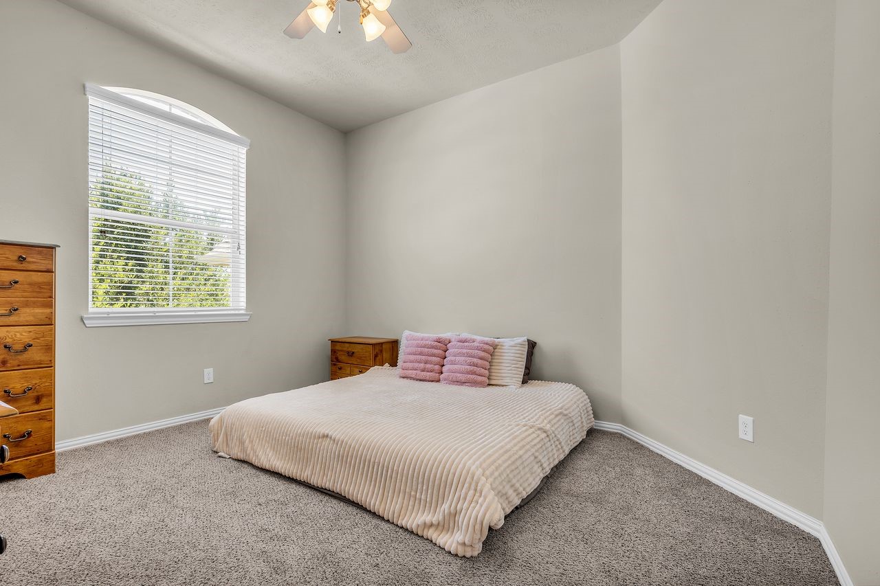 13859 Shoreline Drive Property Photo 33