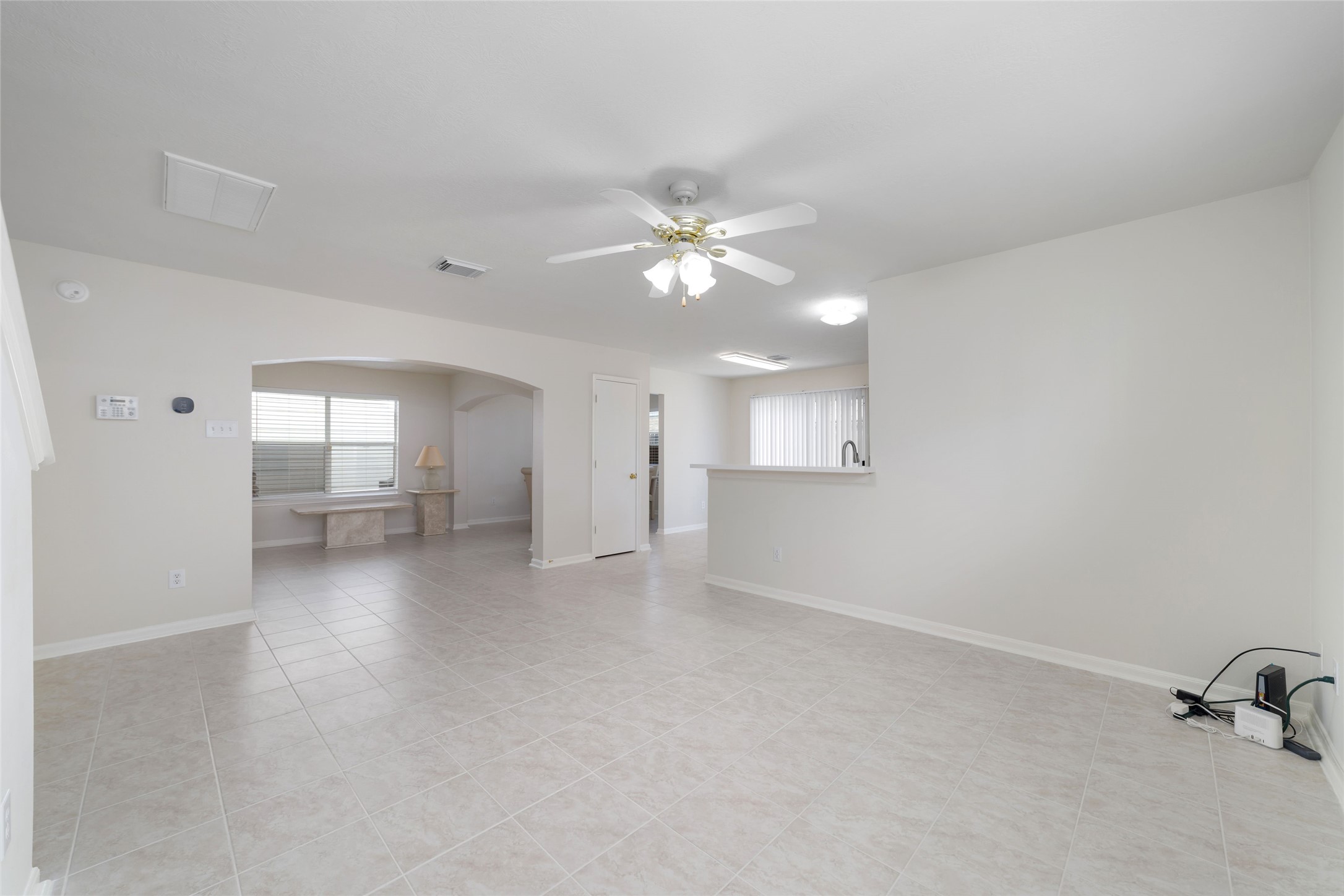 14207 Beech Glen Drive Property Photo 6