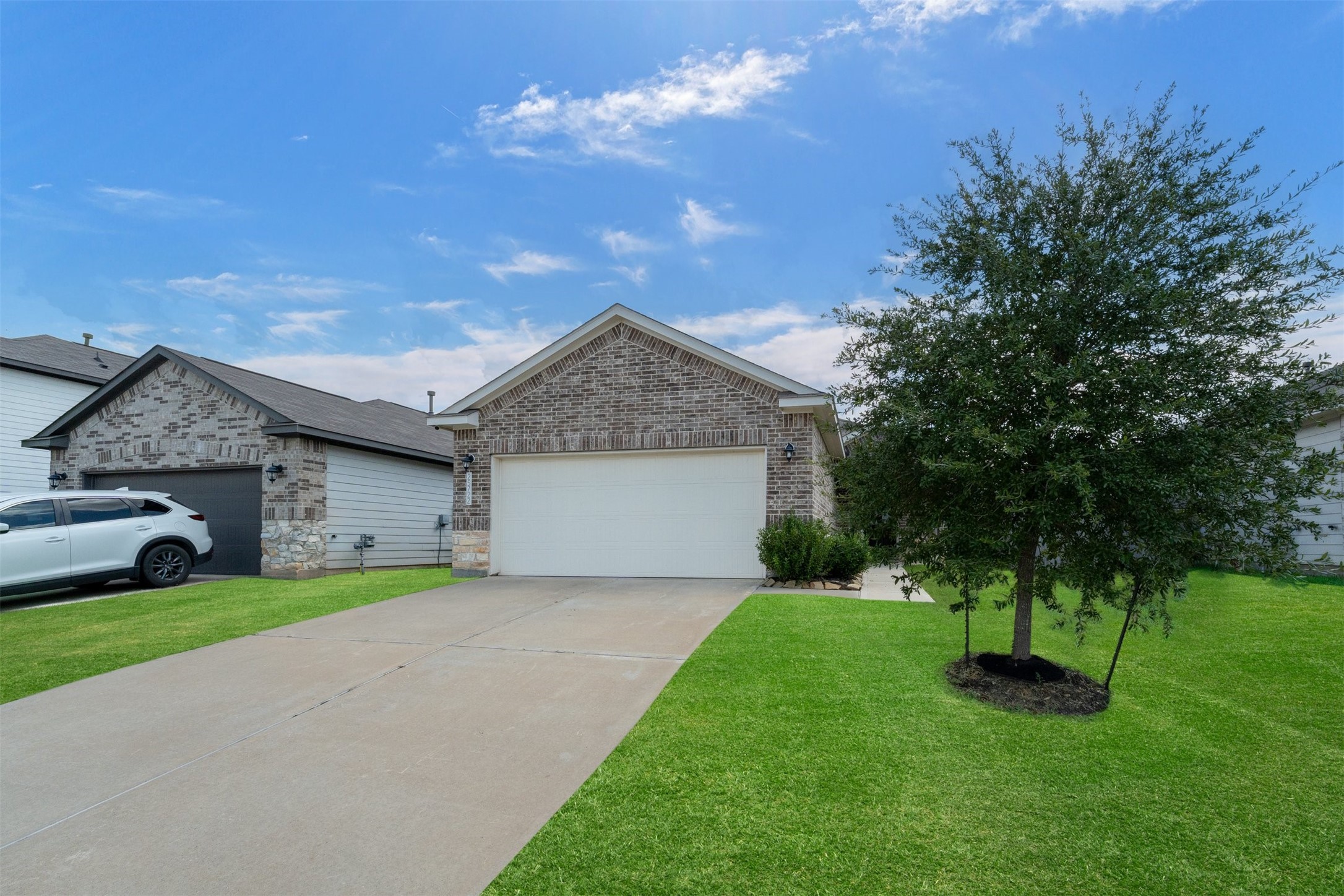 25722 Hickory Pecan Trail Property Photo 2