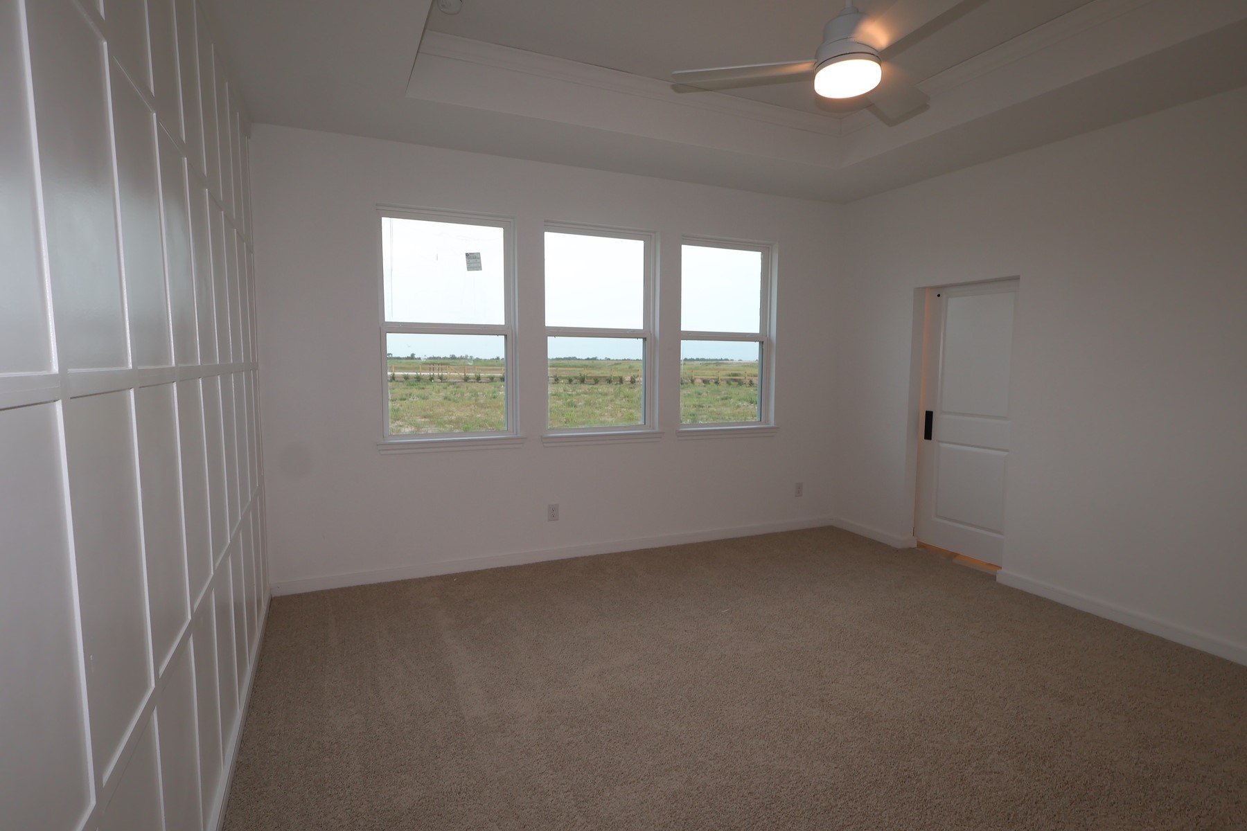 5049 Bluebell Way Property Photo 8