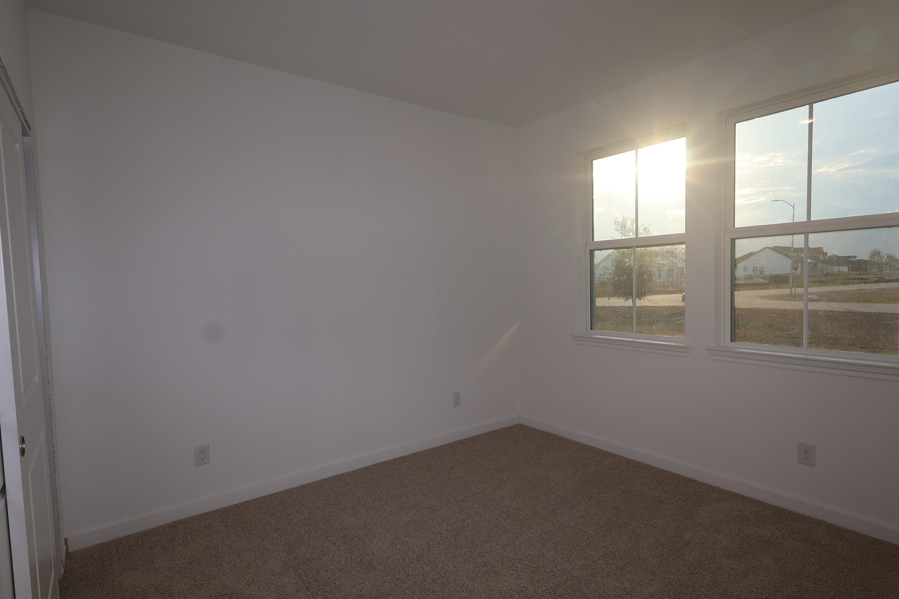 5049 Bluebell Way Property Photo 14