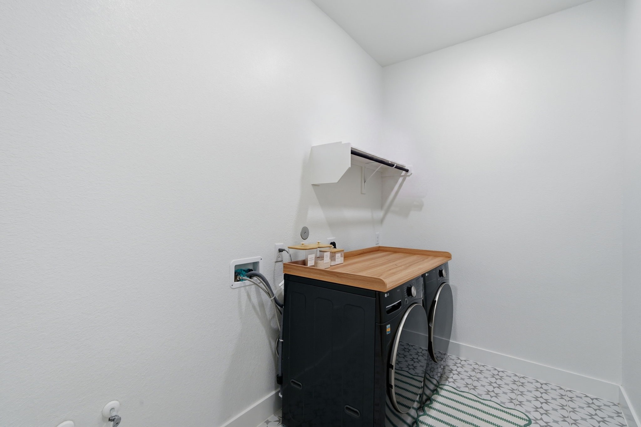 24615 Lukes Landing Way Property Photo 25