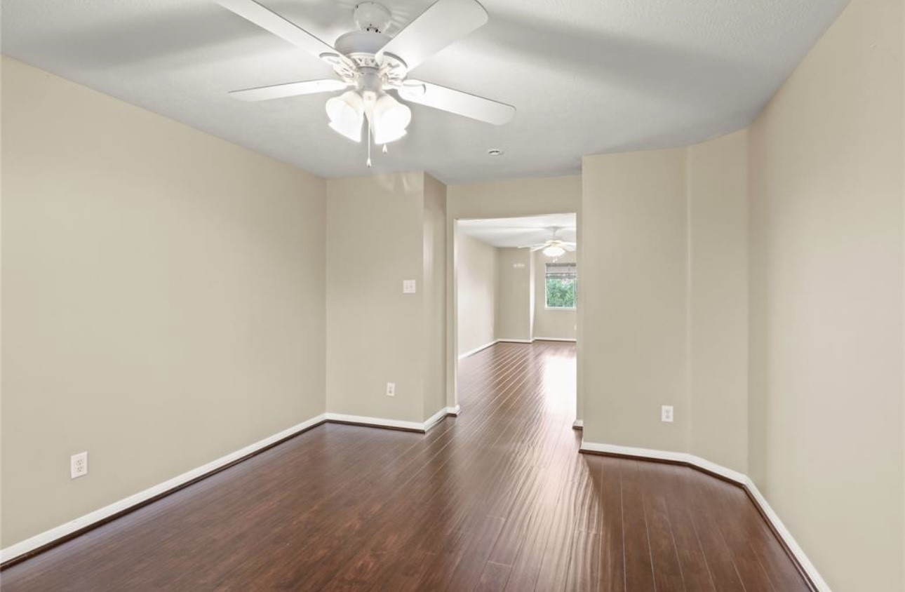 10807 Oak Bayou Lane Property Photo 27