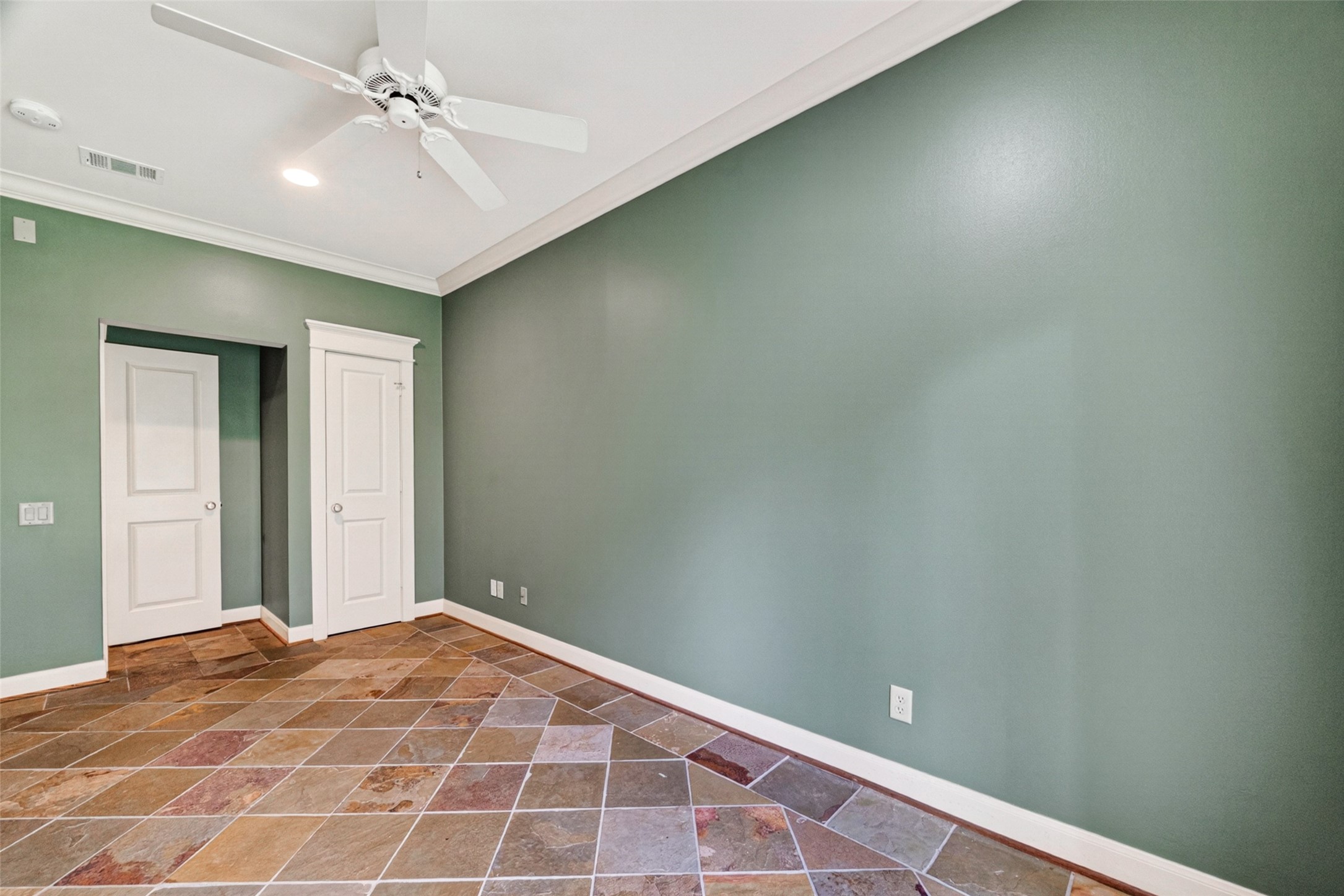 4128 Purdue Street Property Photo 45
