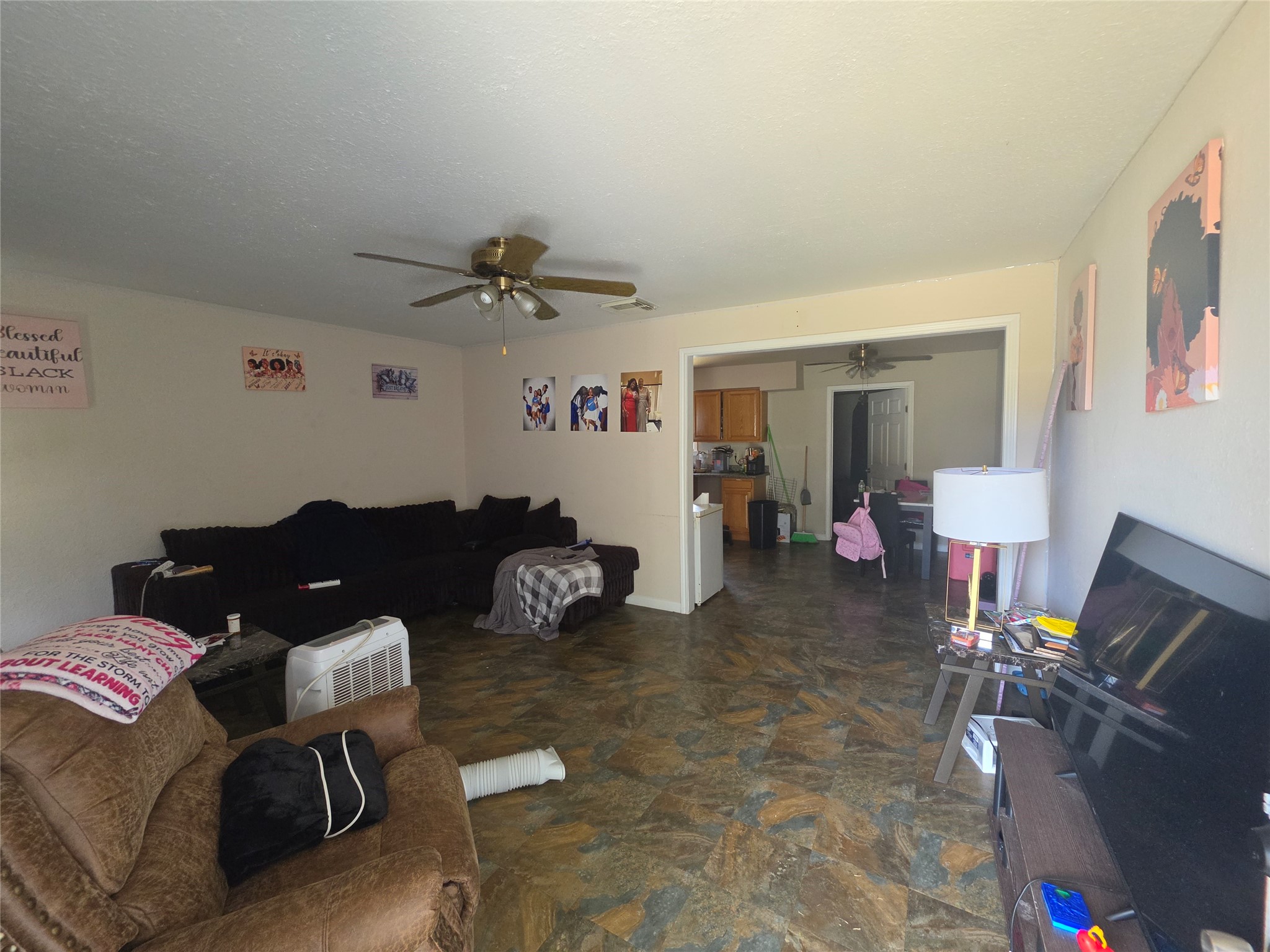 5902 Avenue S 1/2 Property Photo 2