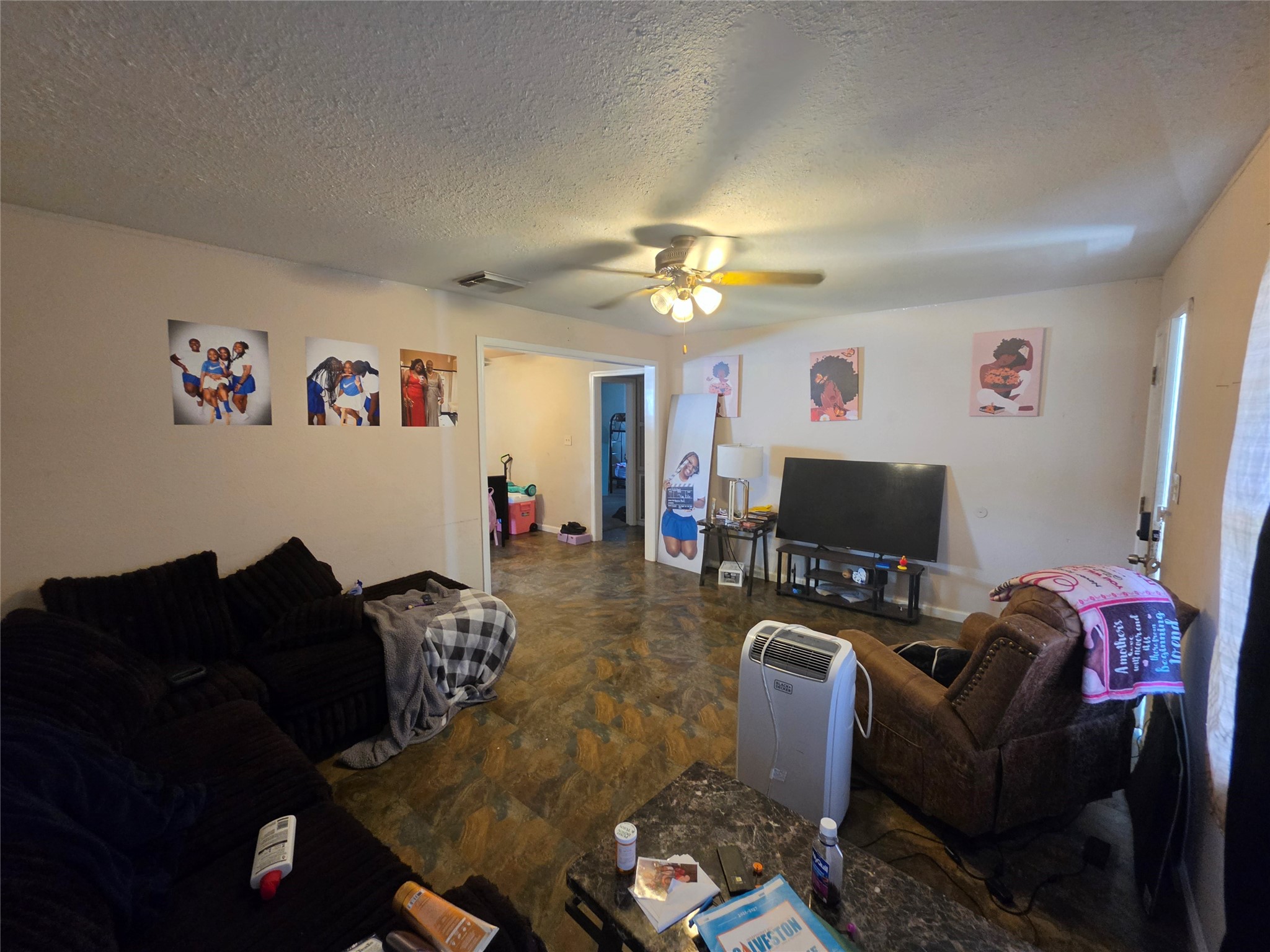 5902 Avenue S 1/2 Property Photo 4