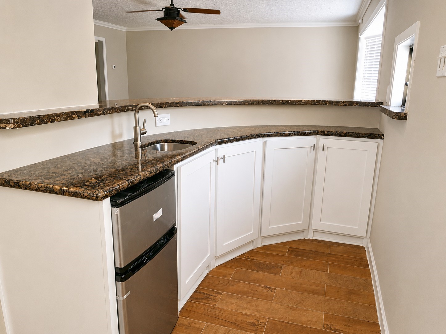 15322 Wandering Trail Property Photo 11