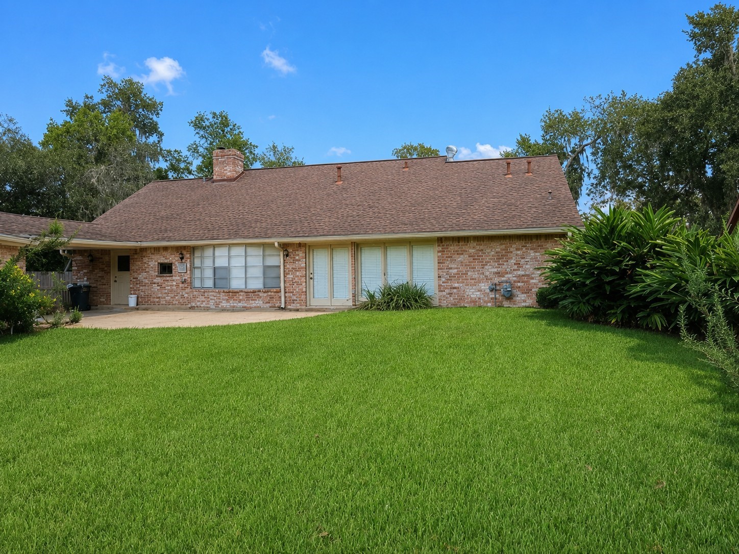 15322 Wandering Trail Property Photo 27