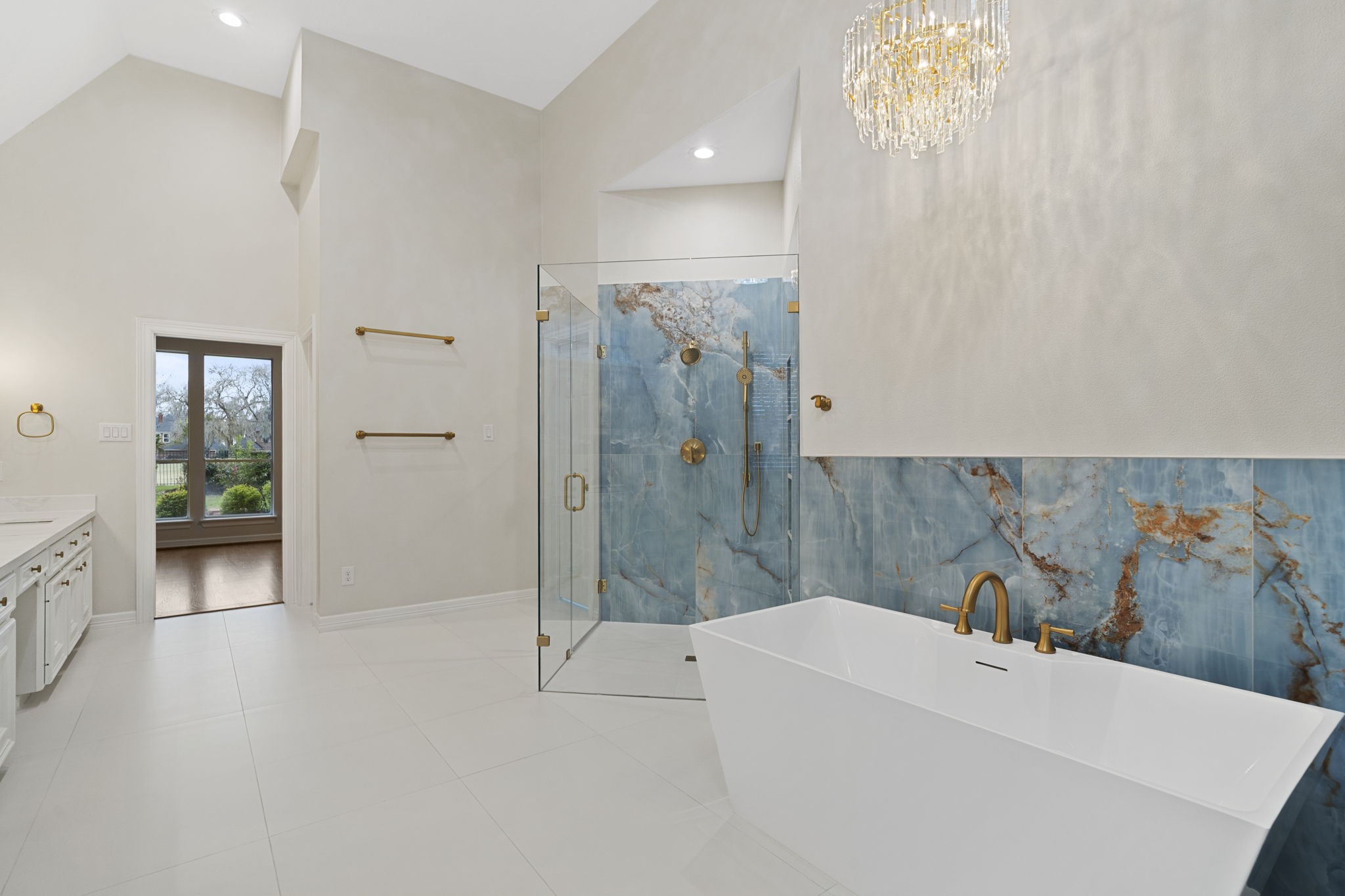7322 Greatwood Lake Drive Property Photo 24