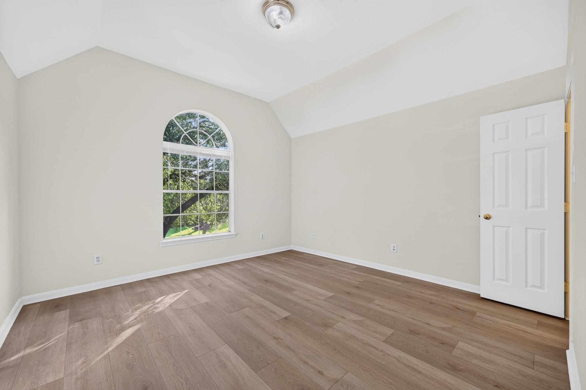 1727 Emma Cove Court Property Photo 30