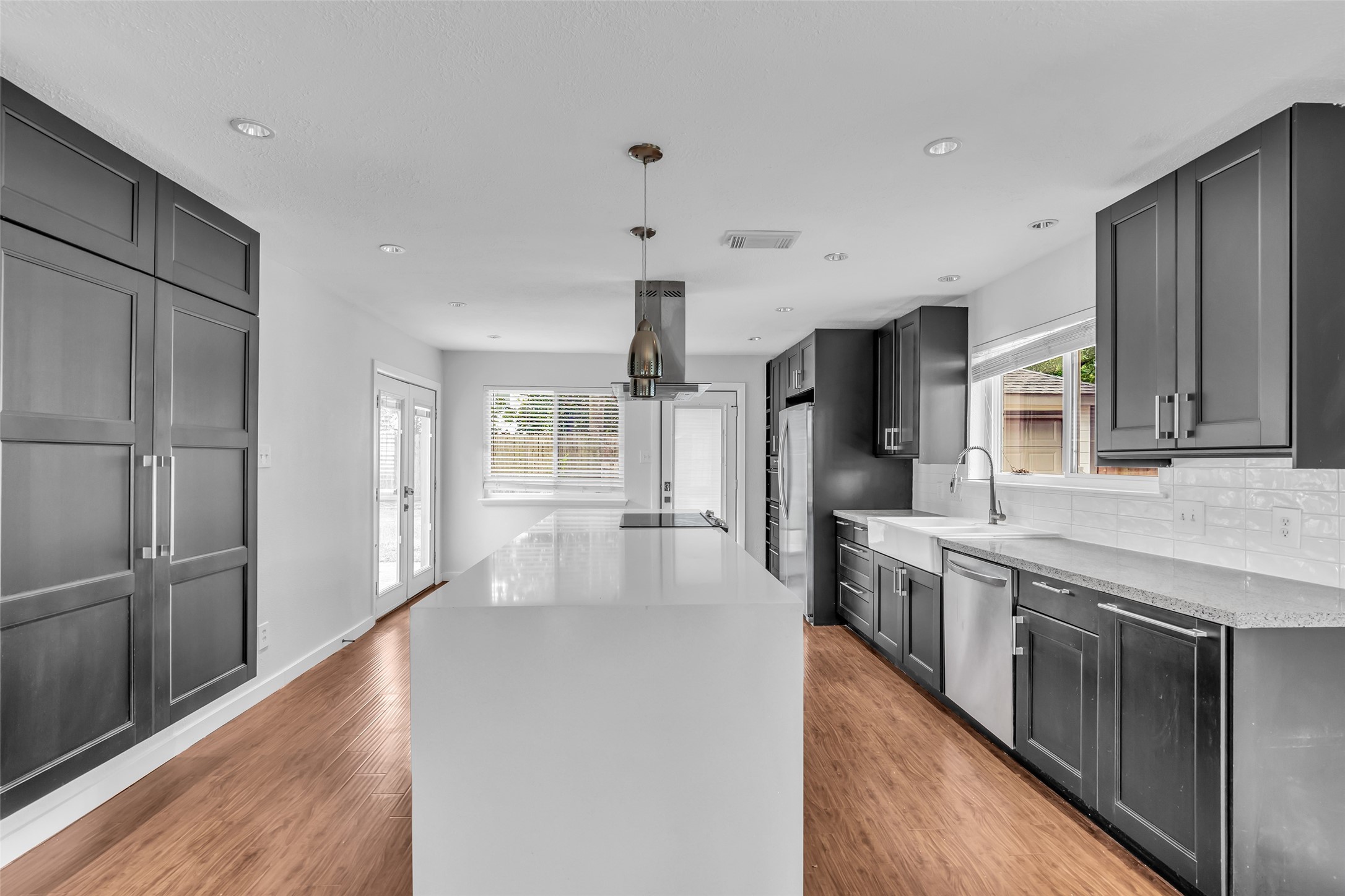 6835 Queensclub Drive Property Photo