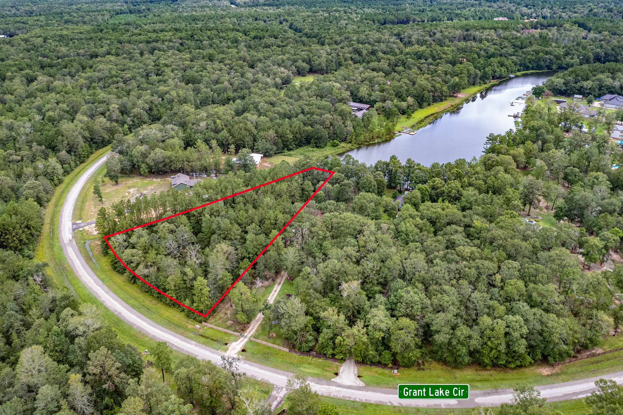 21188 Grant Lake Circle Property Photo 2