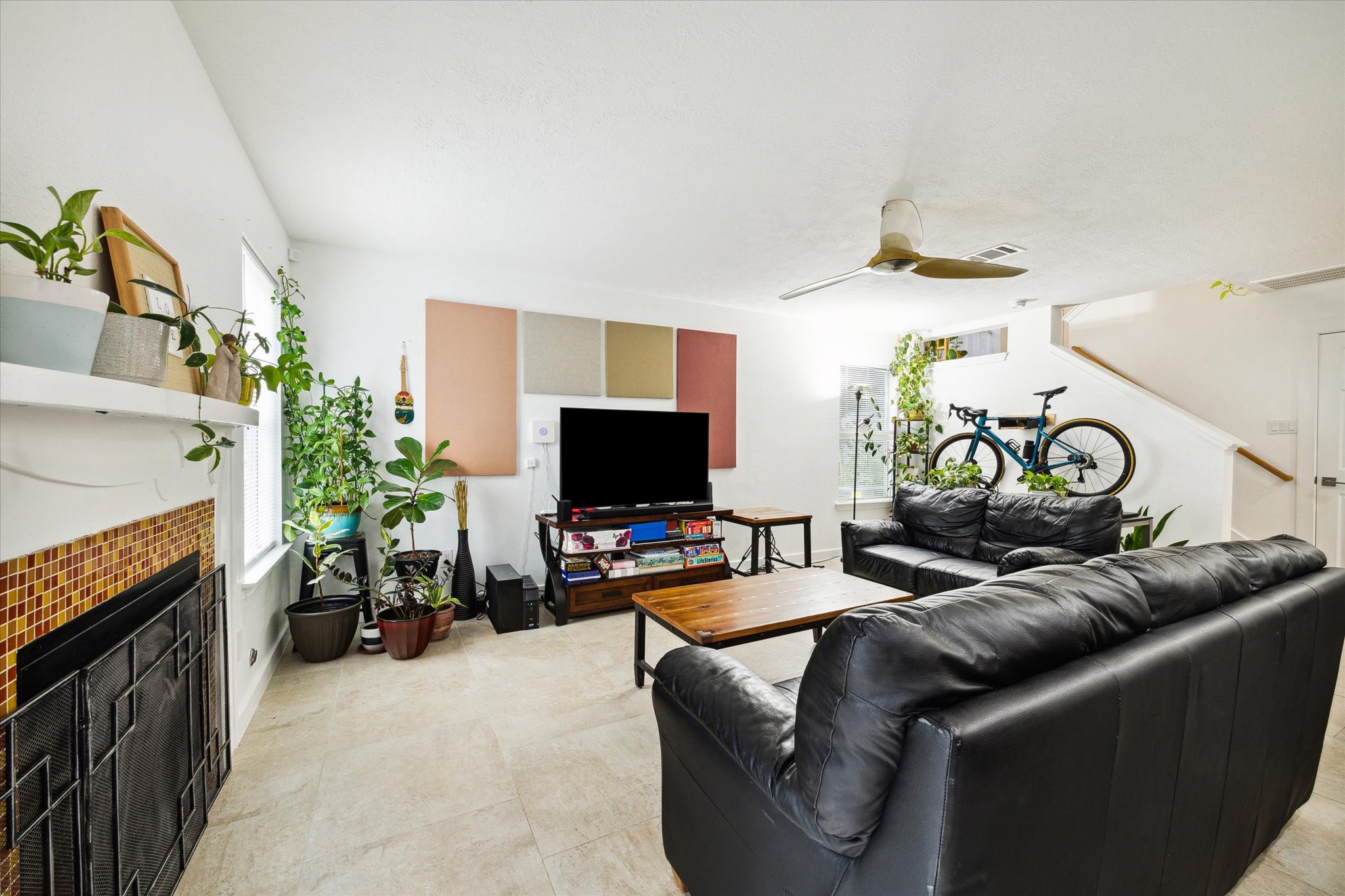 151 Anise Tree Place Property Photo 6