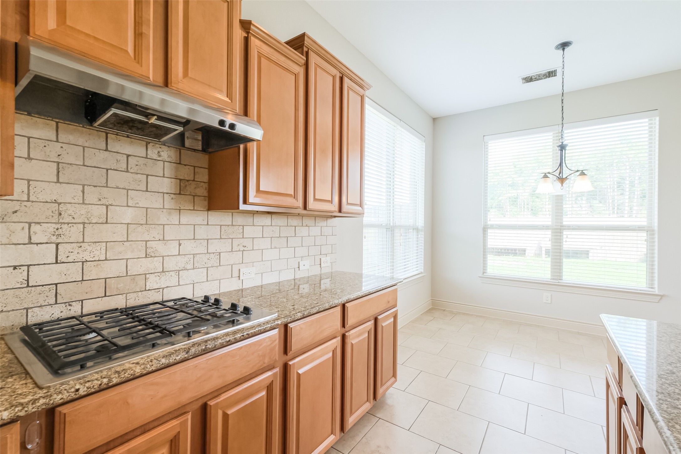 5922 Northcrest Village Way Property Photo 14