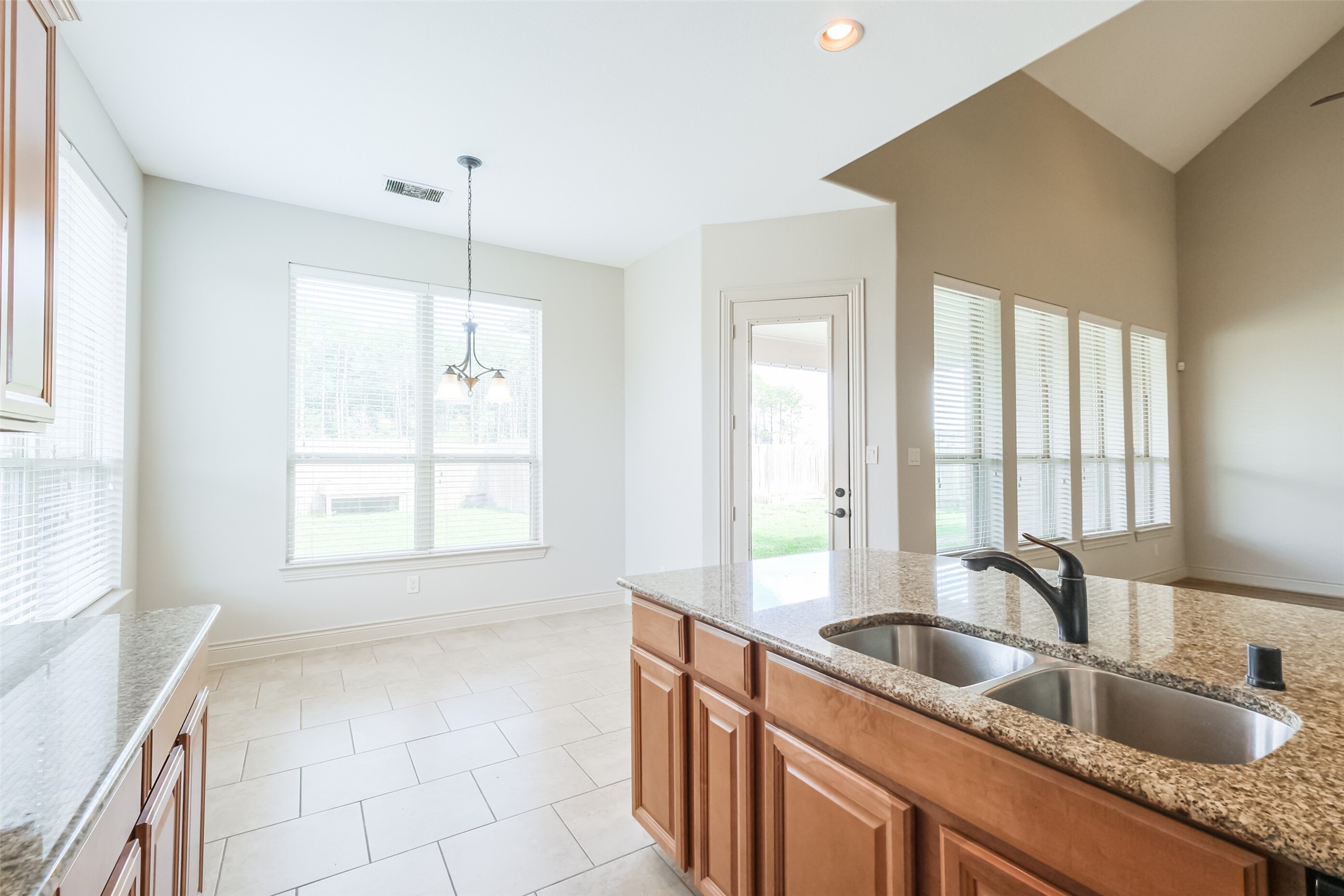 5922 Northcrest Village Way Property Photo 15