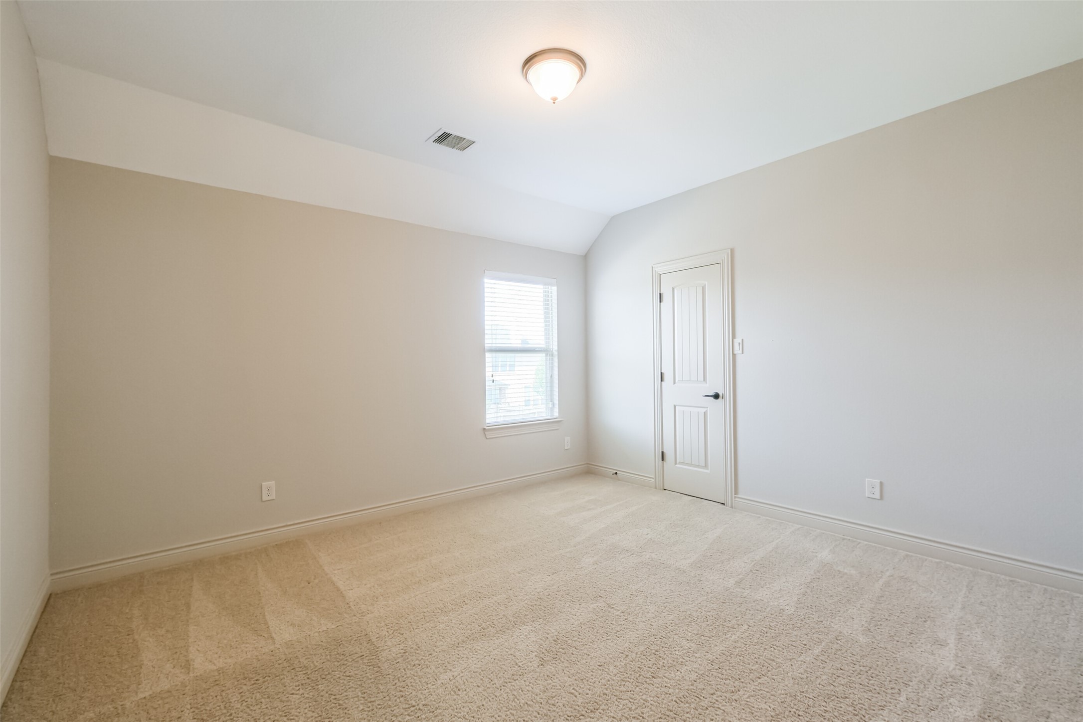 5922 Northcrest Village Way Property Photo 40