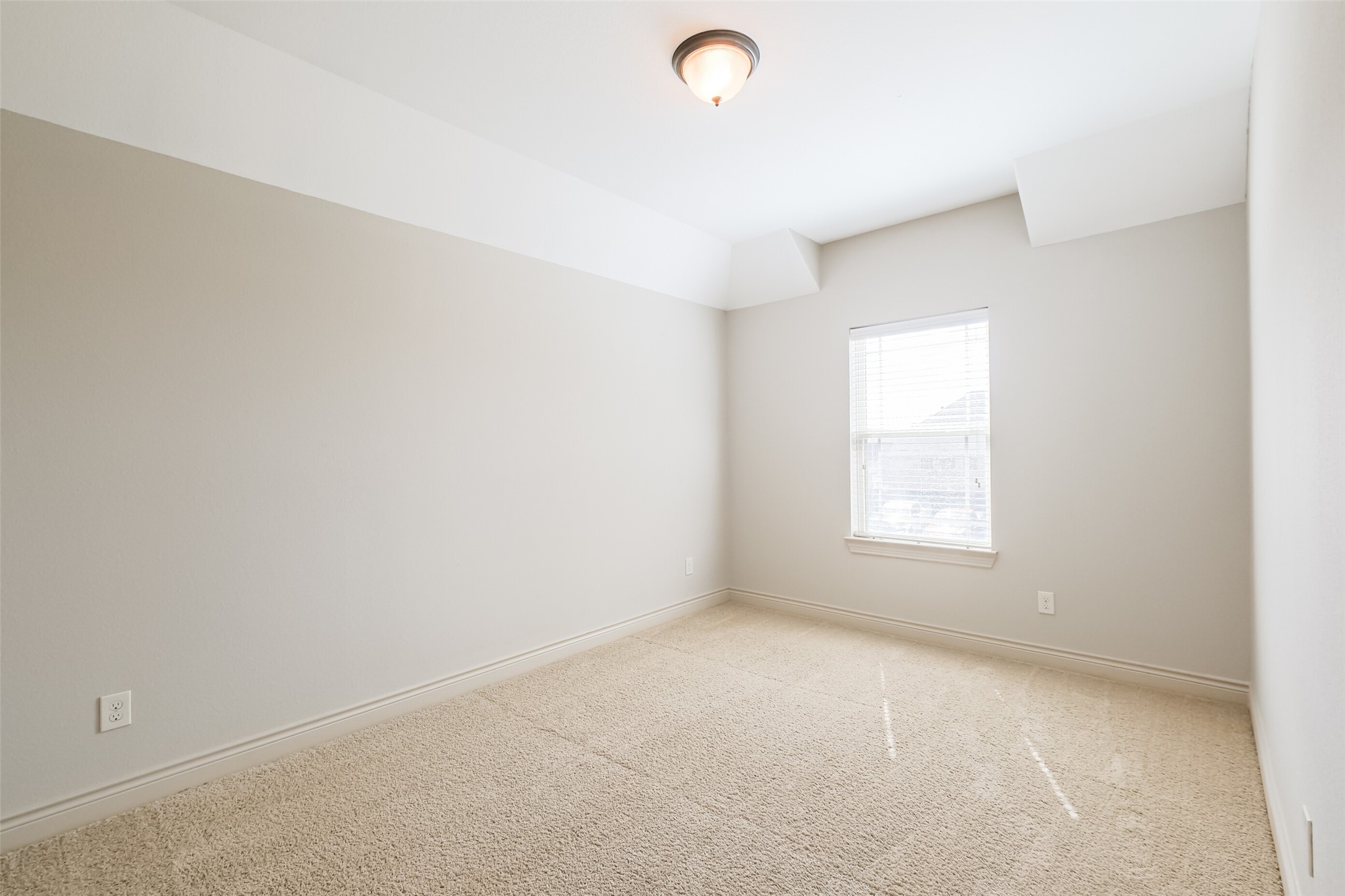 5922 Northcrest Village Way Property Photo 42