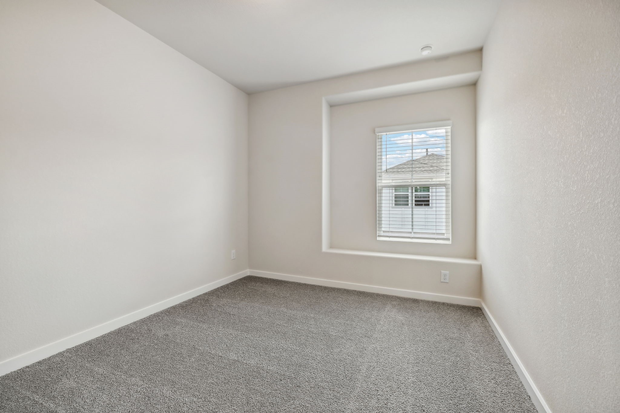 4223 Juniper Mist Drive Property Photo 6