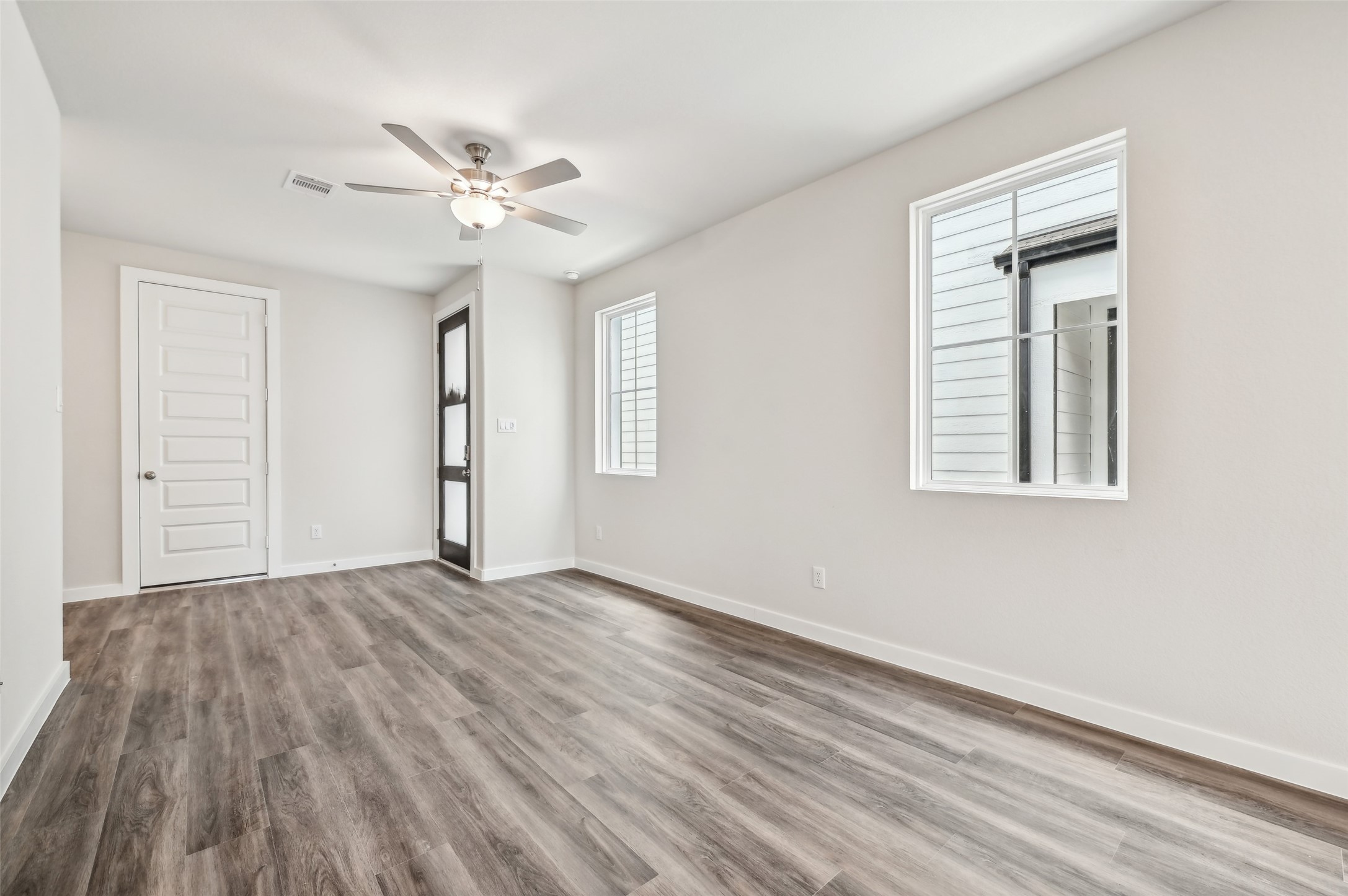4223 Juniper Mist Drive Property Photo 11