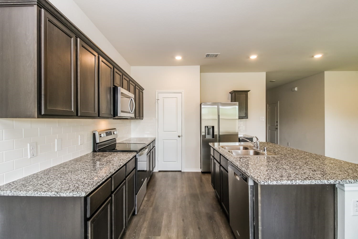 3124 Glazner Drive Property Photo 4