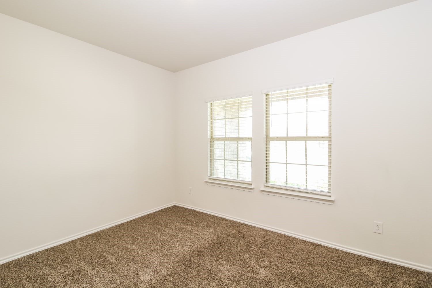3124 Glazner Drive Property Photo 7