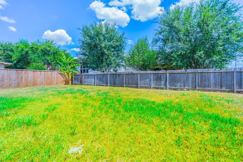 2227 Laurel River Bend Property Photo 15