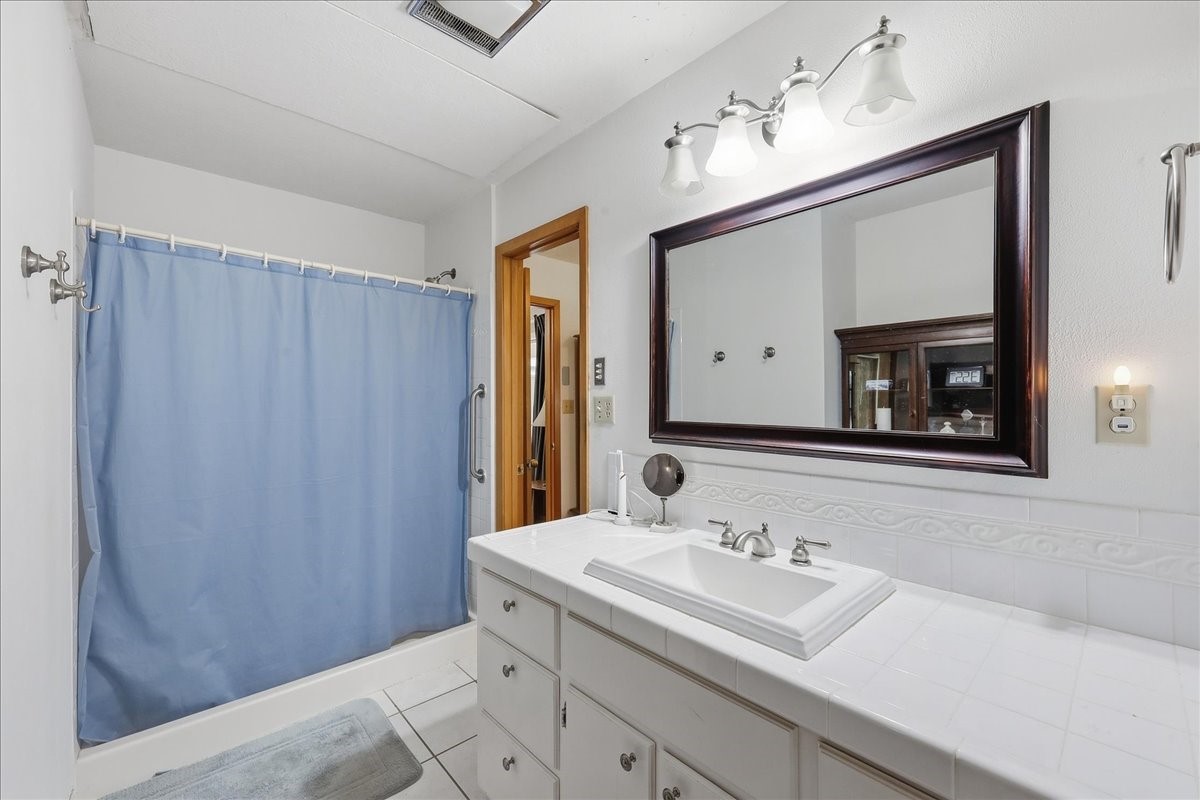 318 Harrison Street Property Photo 26