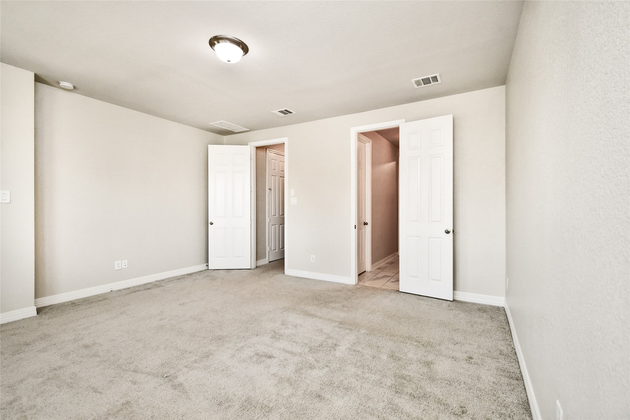 18225 Crystal Knoll Drive Property Photo 15