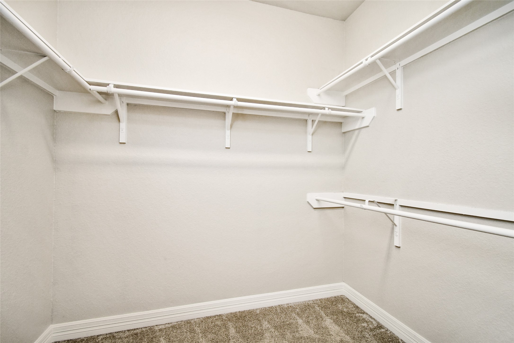 18225 Crystal Knoll Drive Property Photo 19