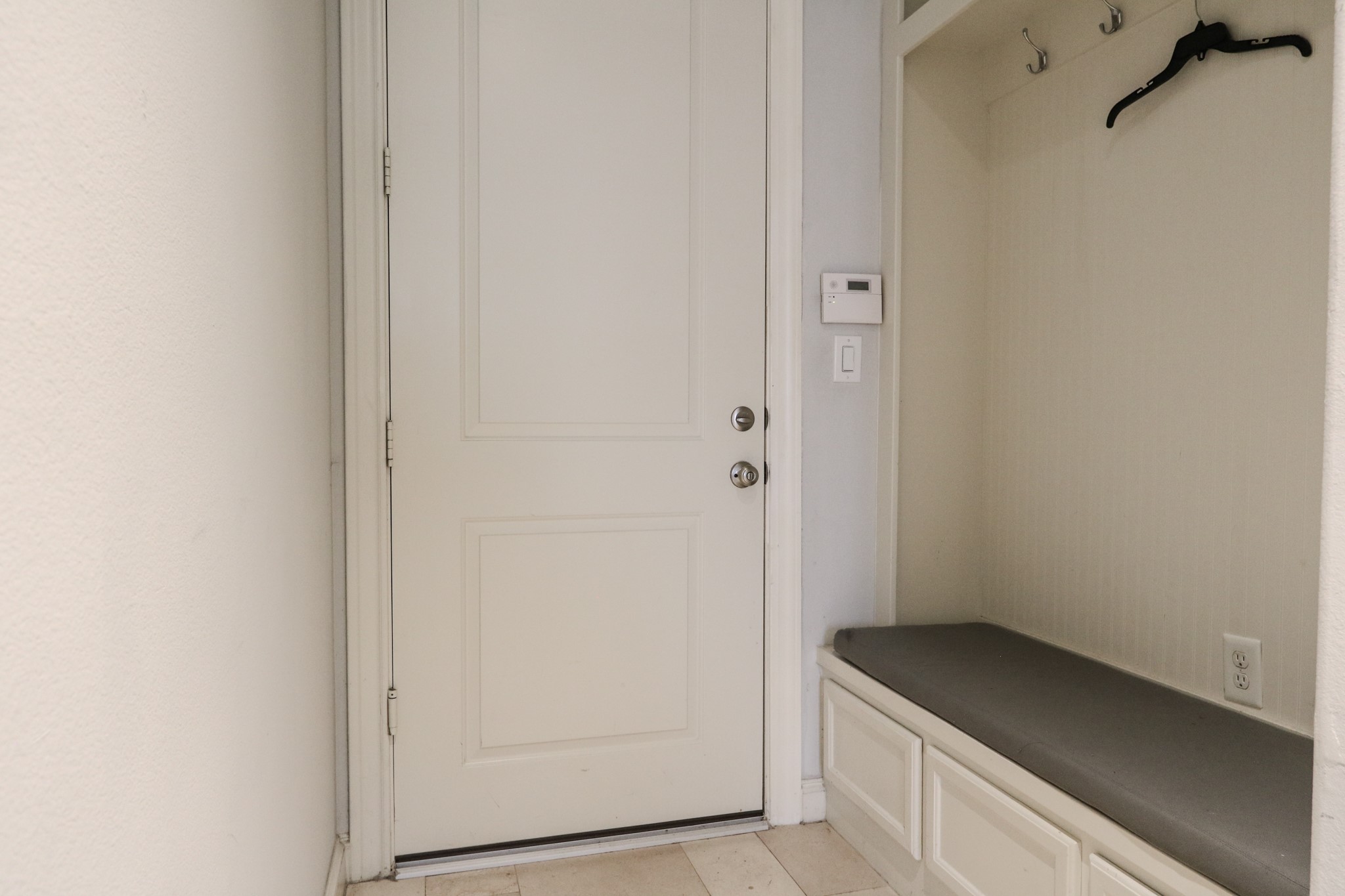 2037 Fannin Station N Property Photo 4