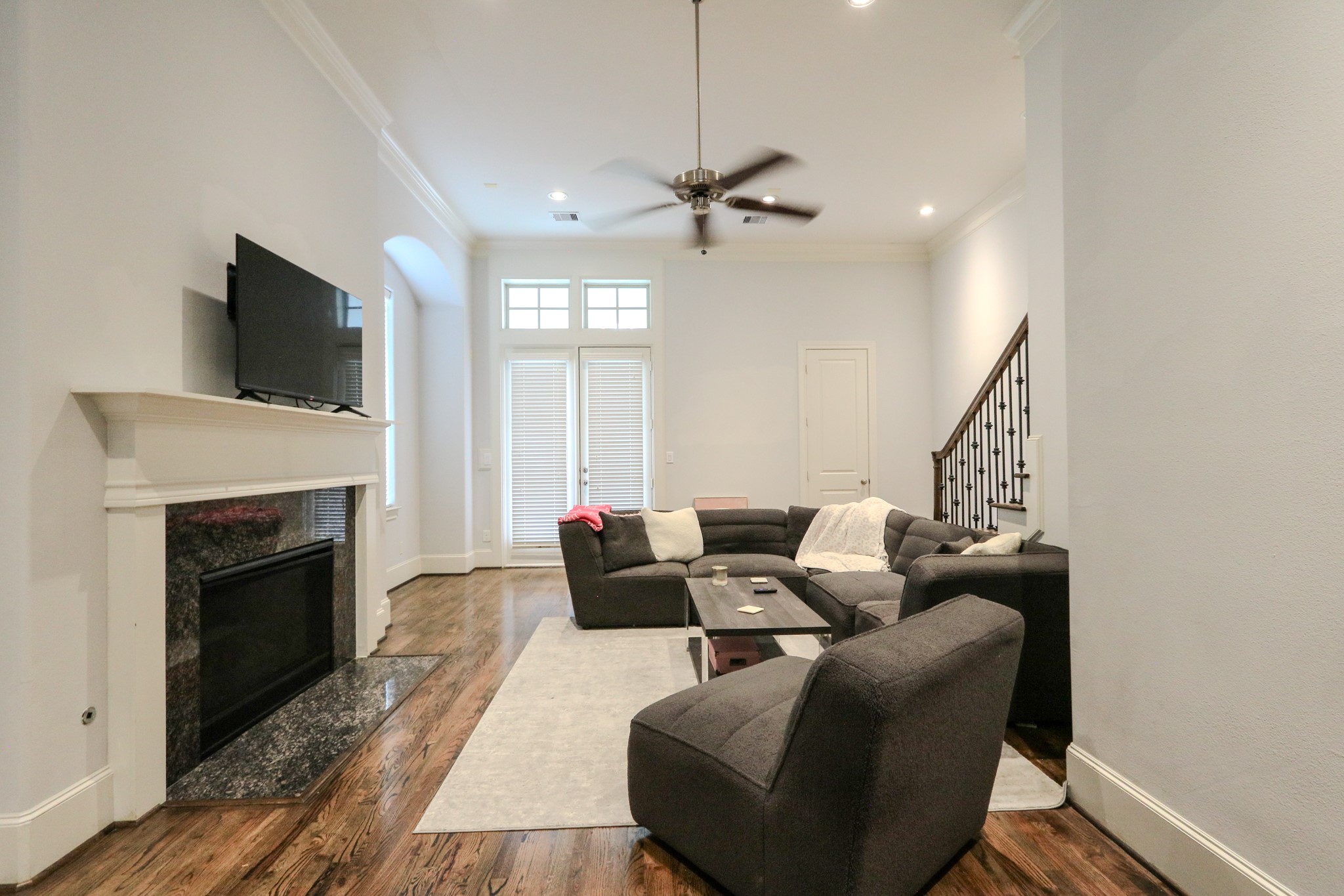 2037 Fannin Station N Property Photo 21