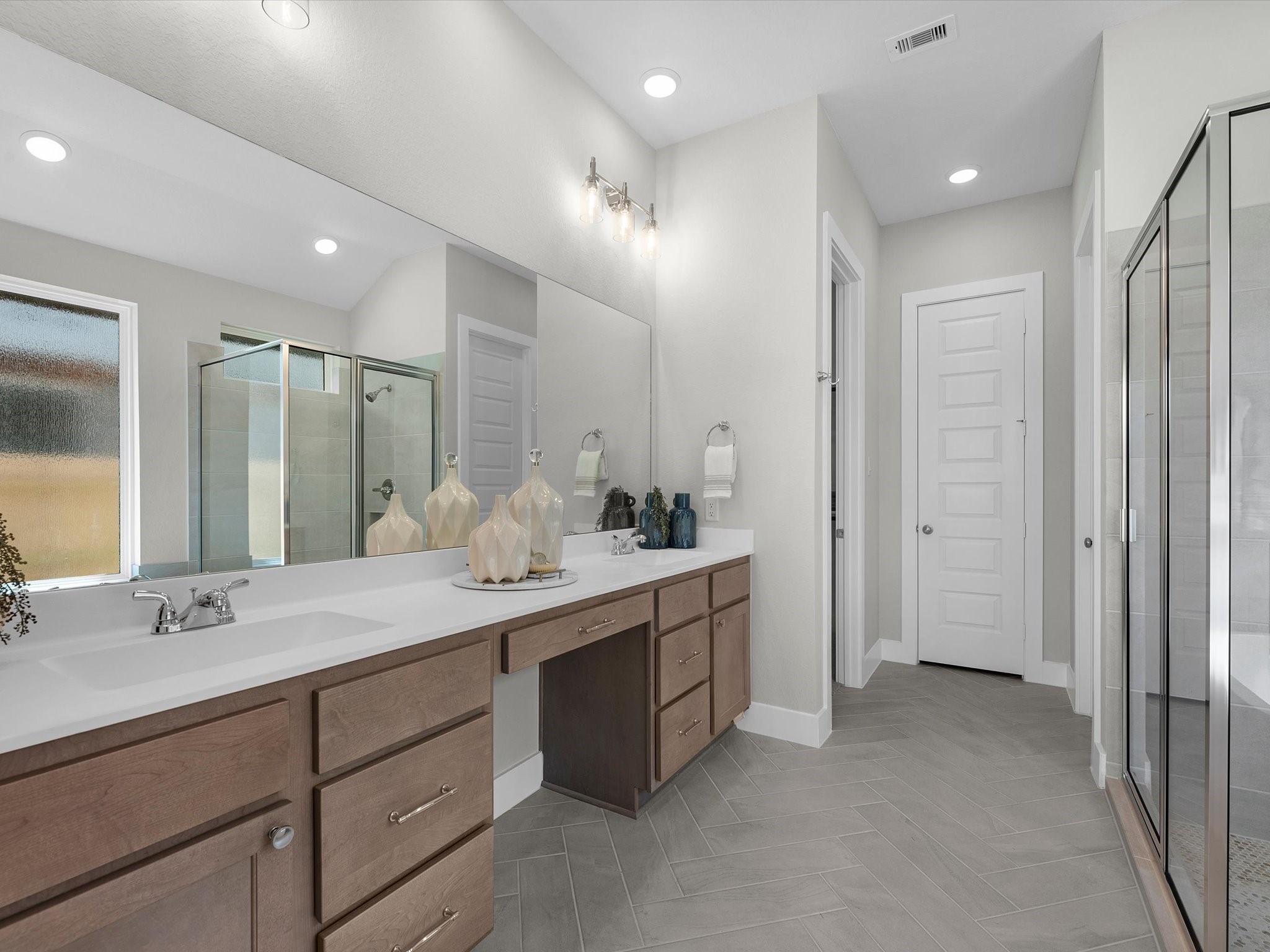 22415 Topaz Harbor Lane Property Photo 12