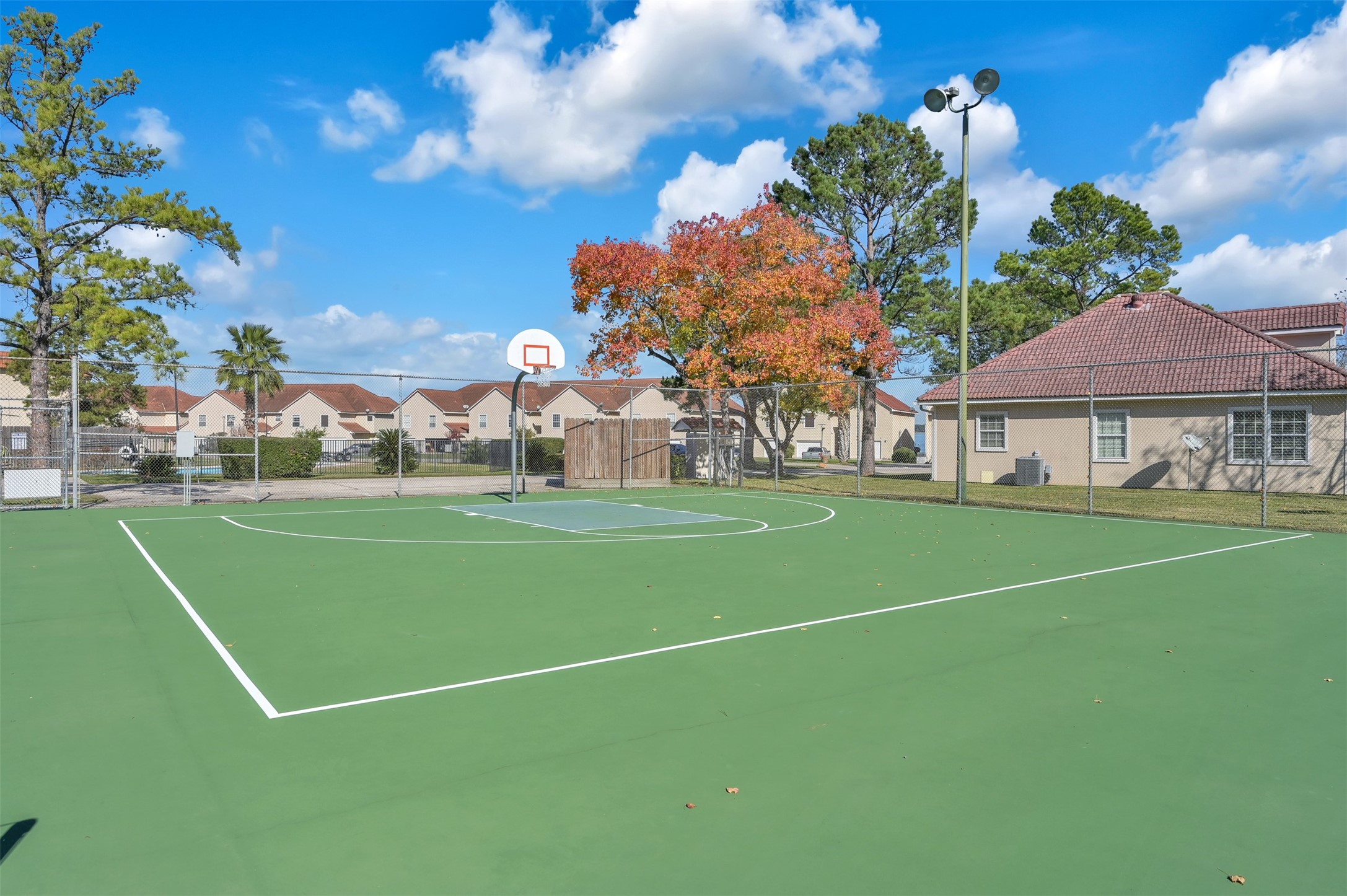 33 Regency Point Property Photo 21