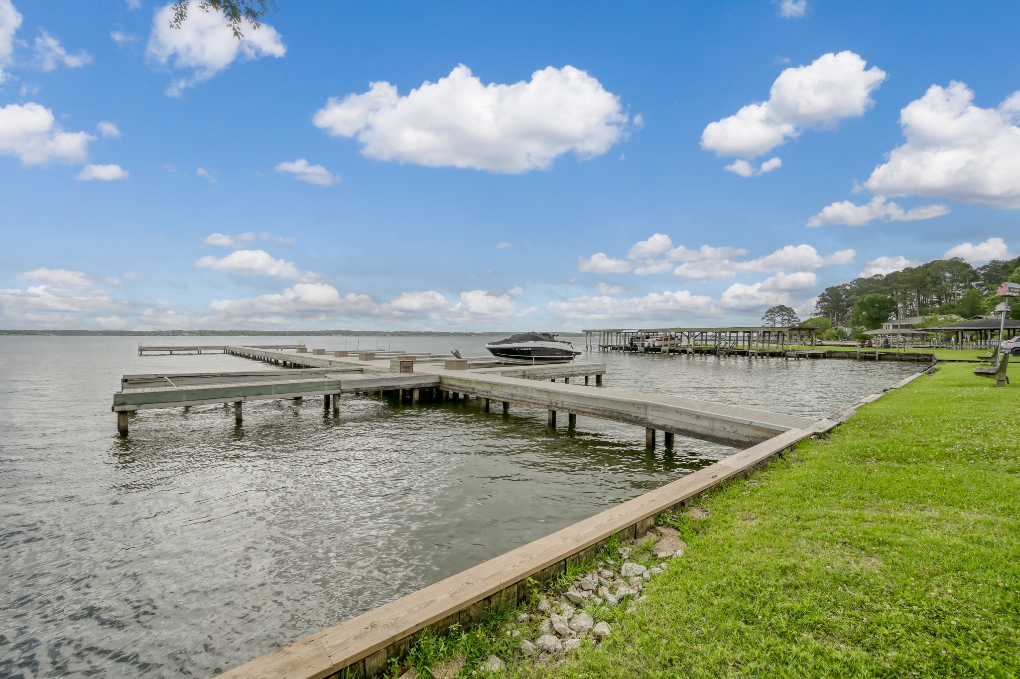 33 Regency Point Property Photo 22