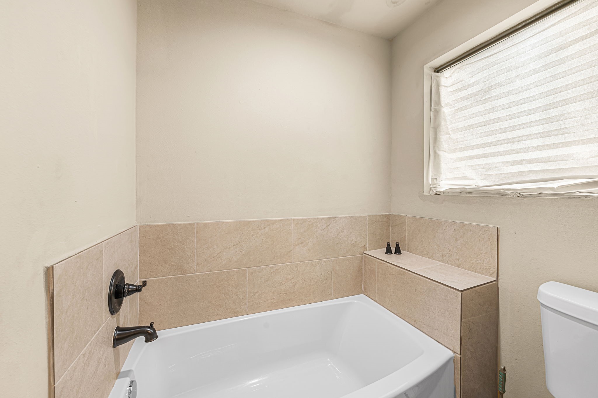 6838 Foster Street Property Photo 16